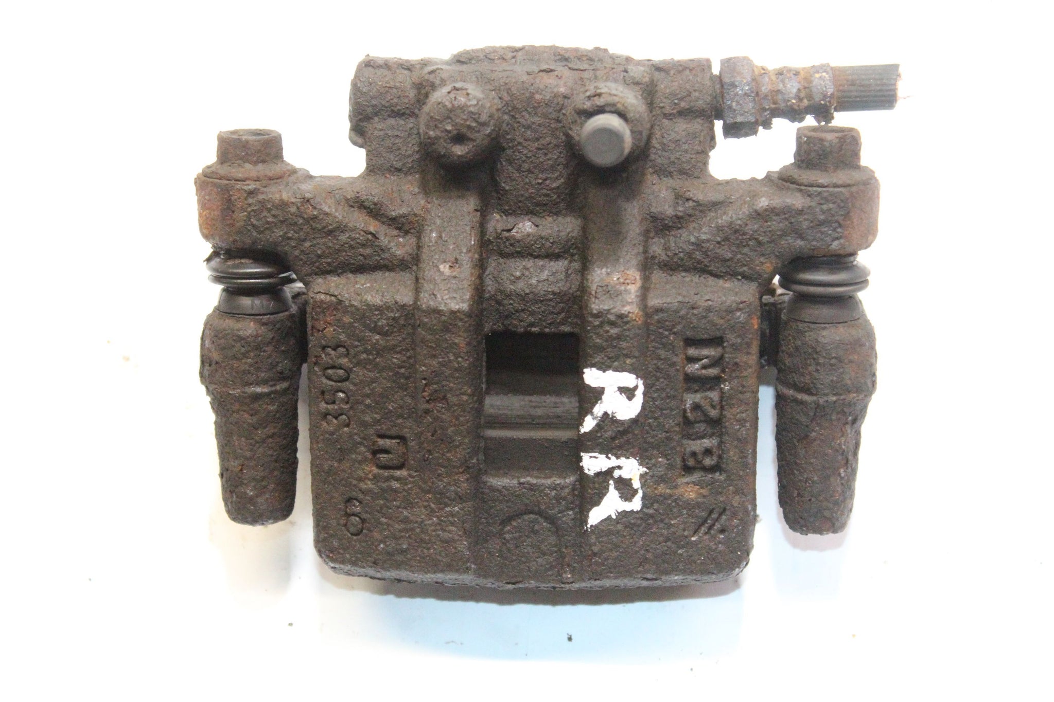 2014 JEEP COMPASS 2.2 Right side Rear Brake Caliper