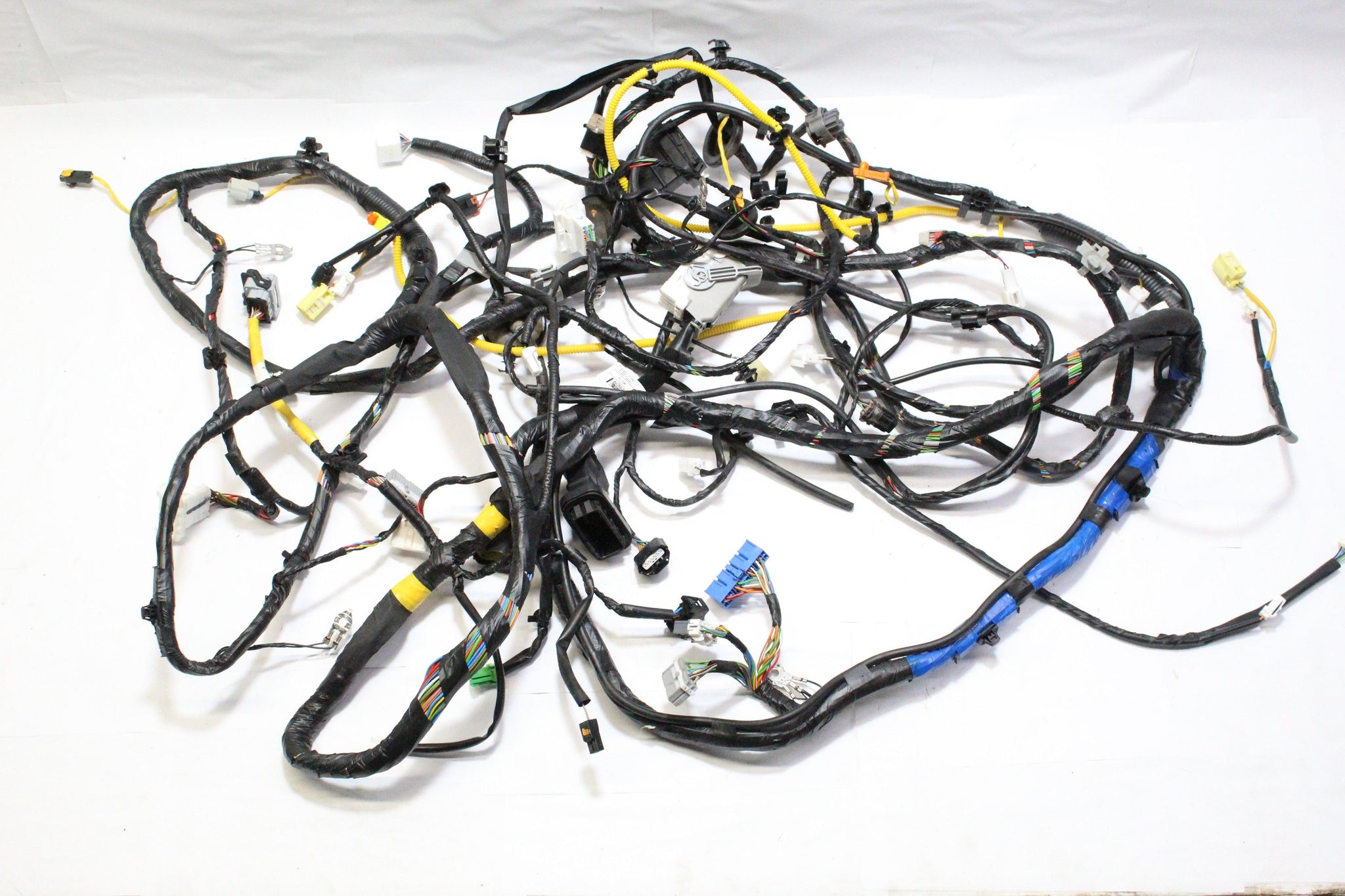 2014 KIA SPORTAGE 1.6 Petrol Floor Wiring Harness Loom 915903U320