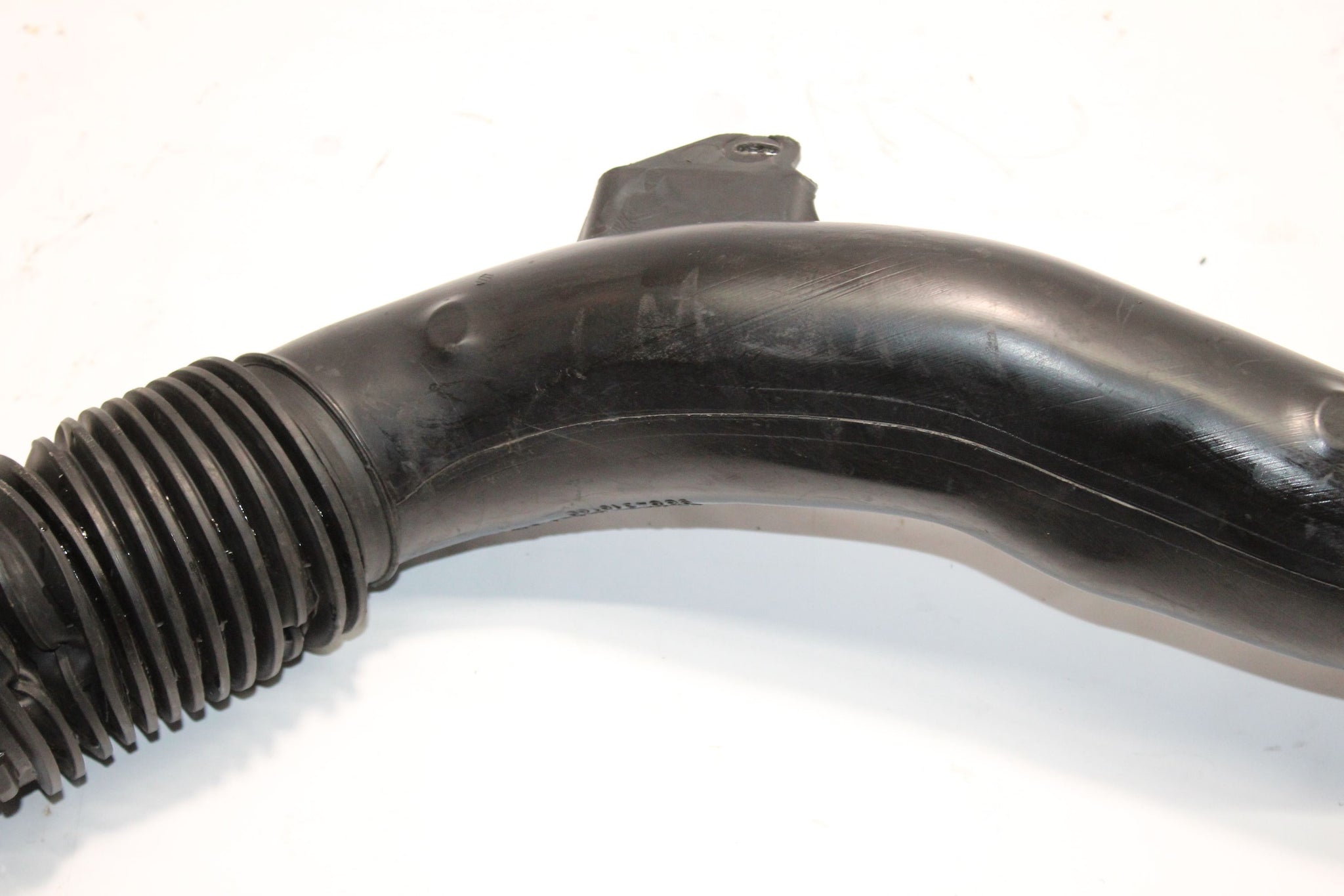 2014 PEUGEOT 5008 1.6 Air Intake Pipe 9684318180