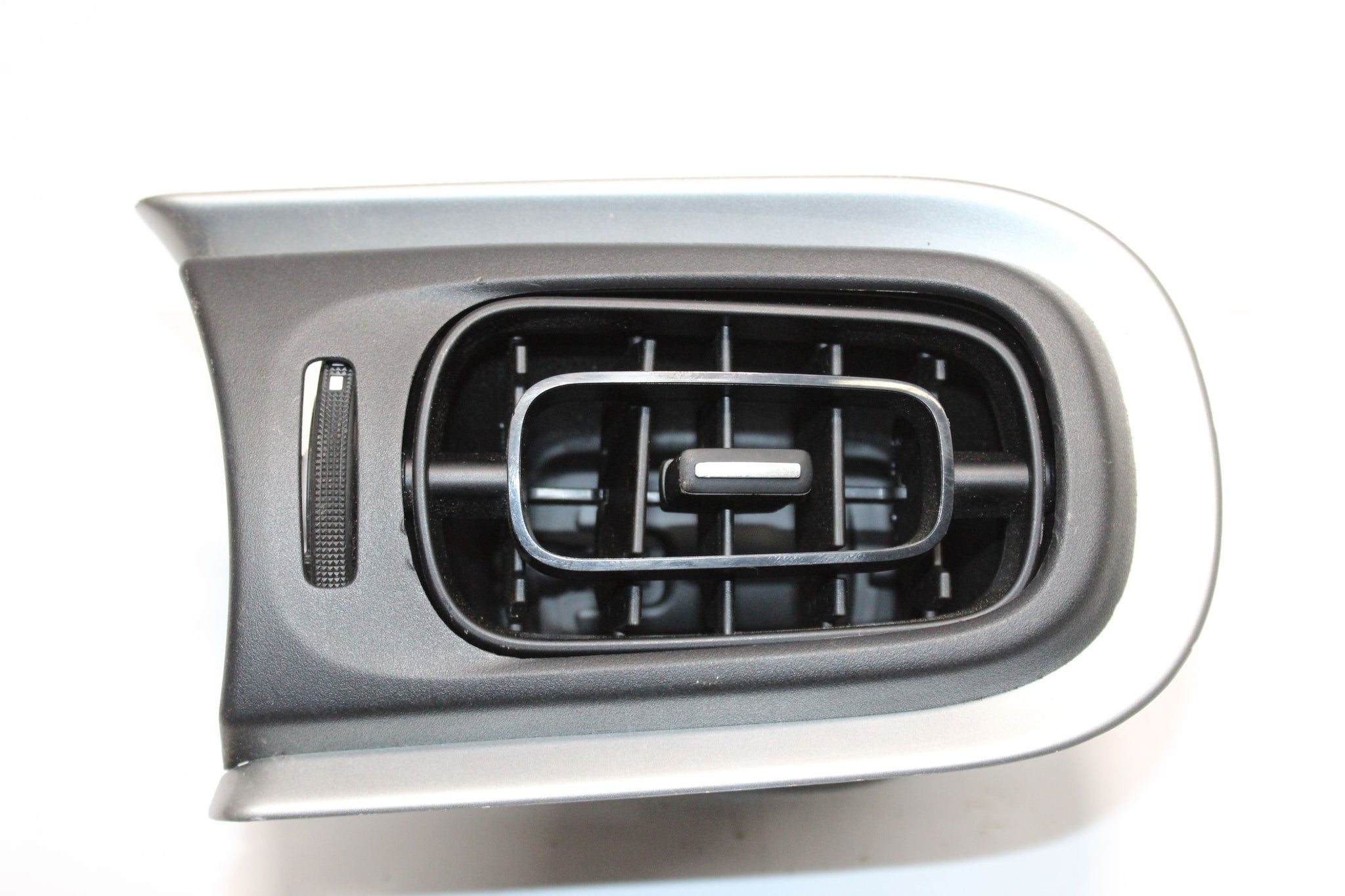 2018 CITROEN C3 MK3 Dashboard Left side Air Vent 98159963ZD