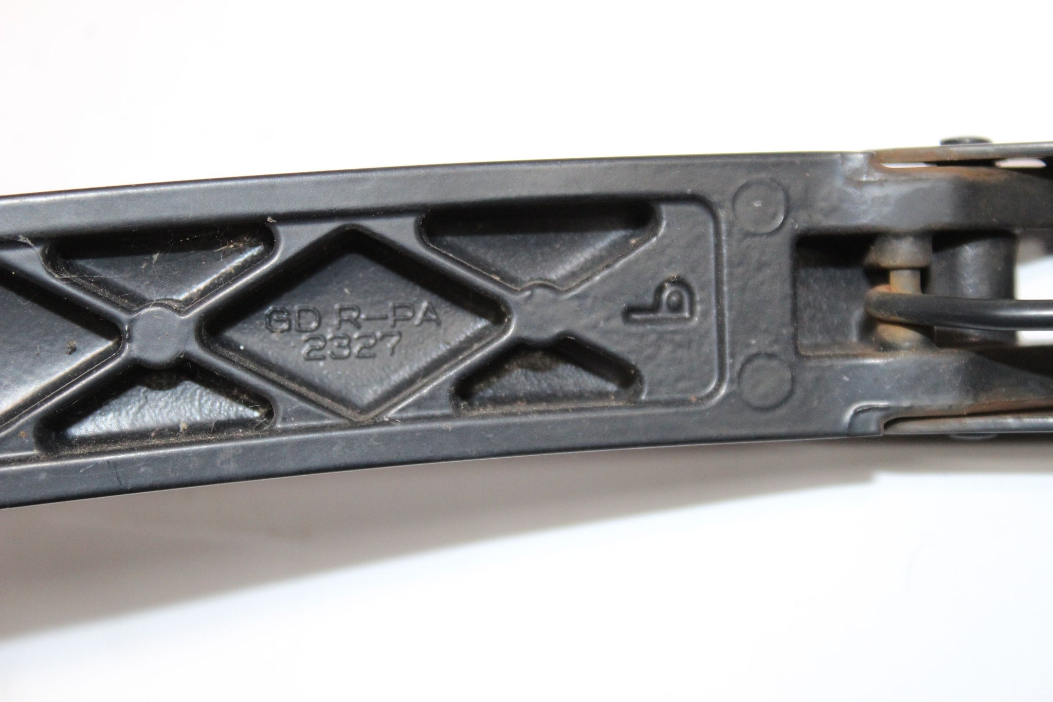 2016 HYUNDAI I30 MK2 Wiper Arm Pair