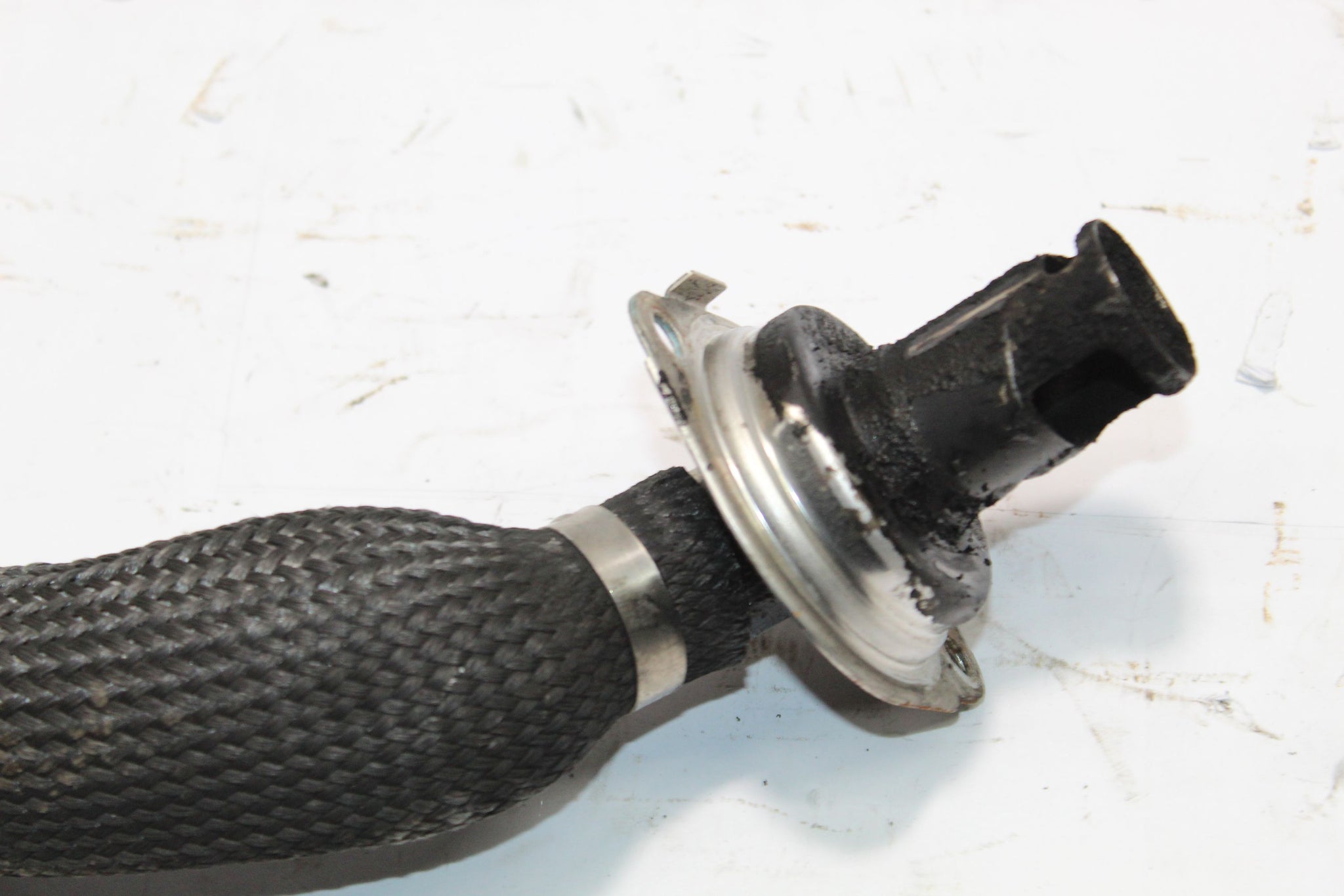 2016 RANGE ROVER EVOQUE 2.0 EGR Pipe G4D3-9F468-CA