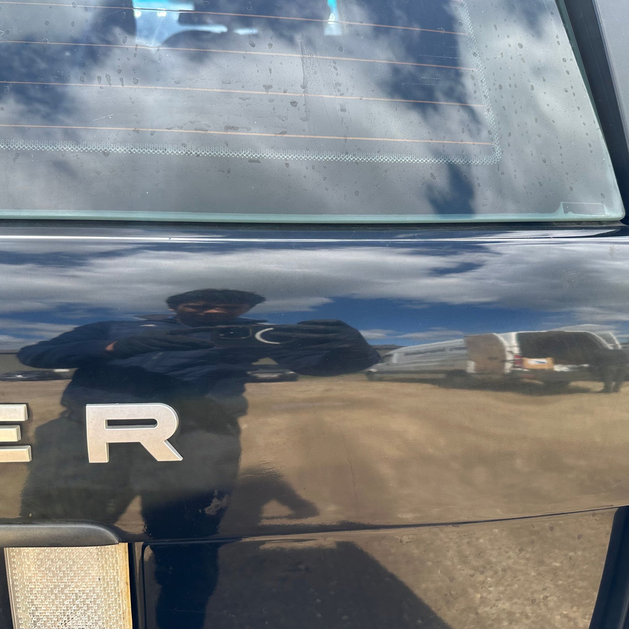 2011 RANGE ROVER VOGUE L322 BARE UPPER TAILGATE SANTORINI BLACK