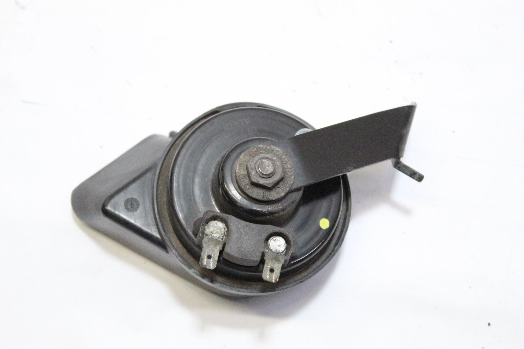 2009 MERCEDES S Class W221 Front Horn Pair