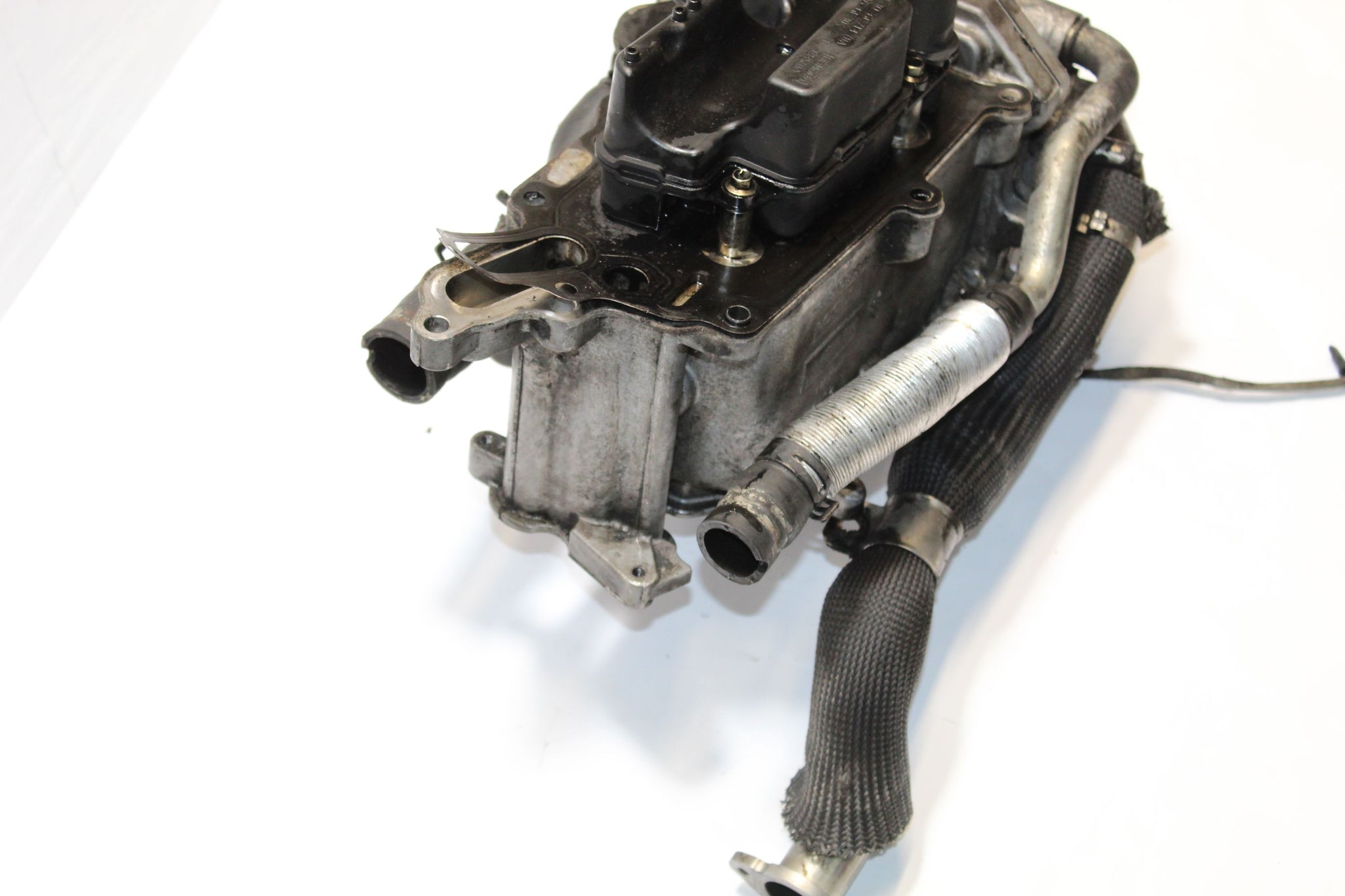 2011 RANGE ROVER VOGUE L322 4.4 EGR HOUSING AL3Q-9U483-EC