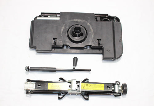 2014 AUDI A5 Jack Wheel Brace and Tool Kit Holder 8K0011031K 8K0011221