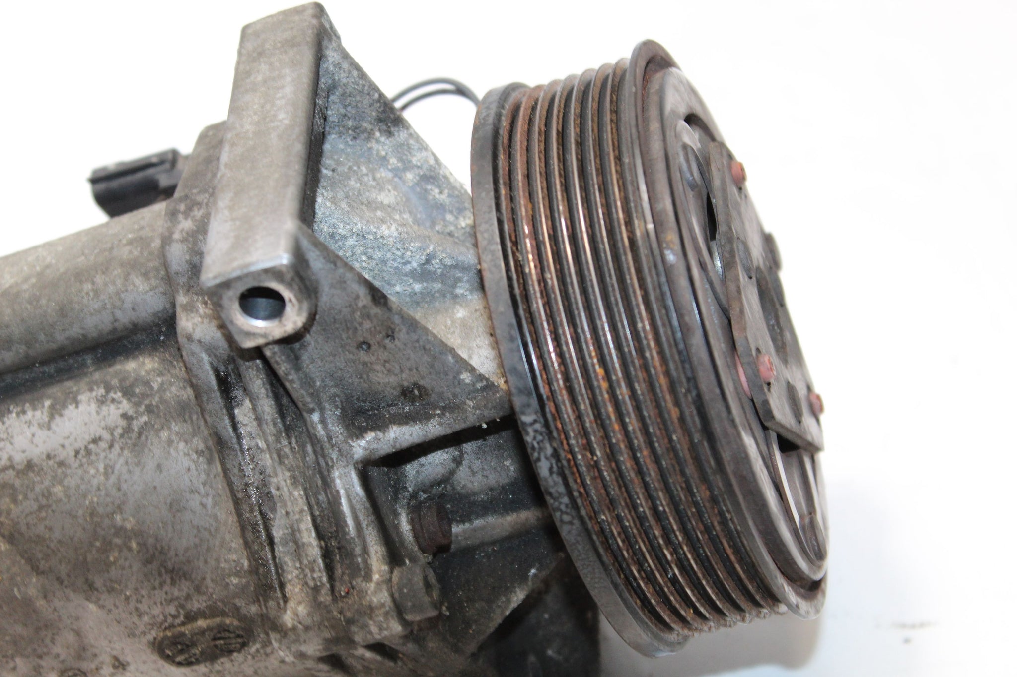 2014 NISSAN JUKE F15 1.2 Air Con Compressor 92600BV80A