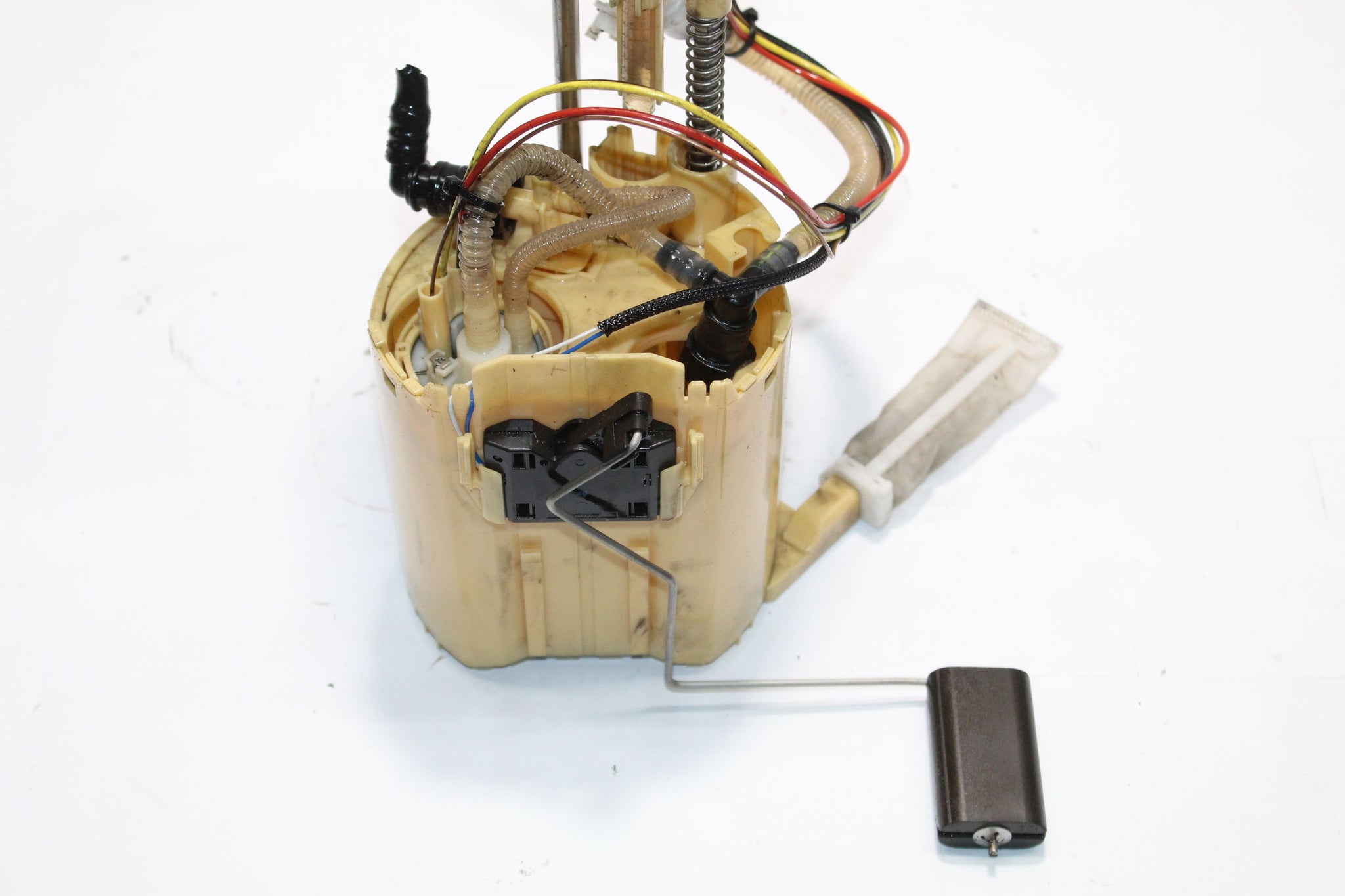 2015 RANGE ROVER EVOQUE 2.0 Fuel Pump Sender unit GJ32-9H307-EA