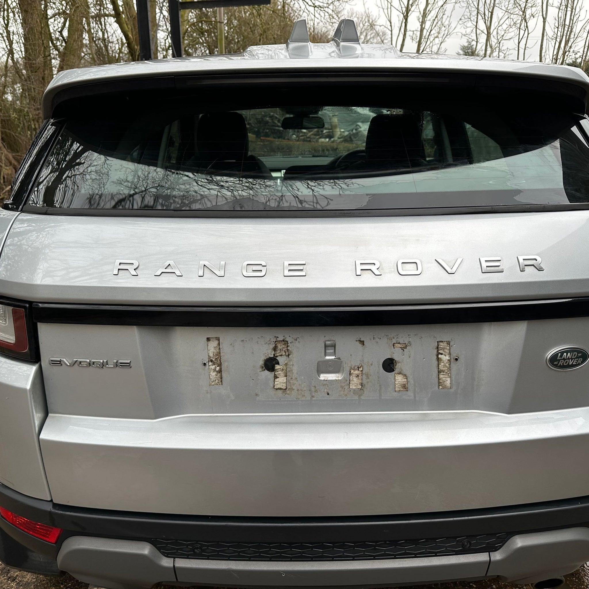 2016 RANGE ROVER EVOQUE COMPLETE TAILGATE