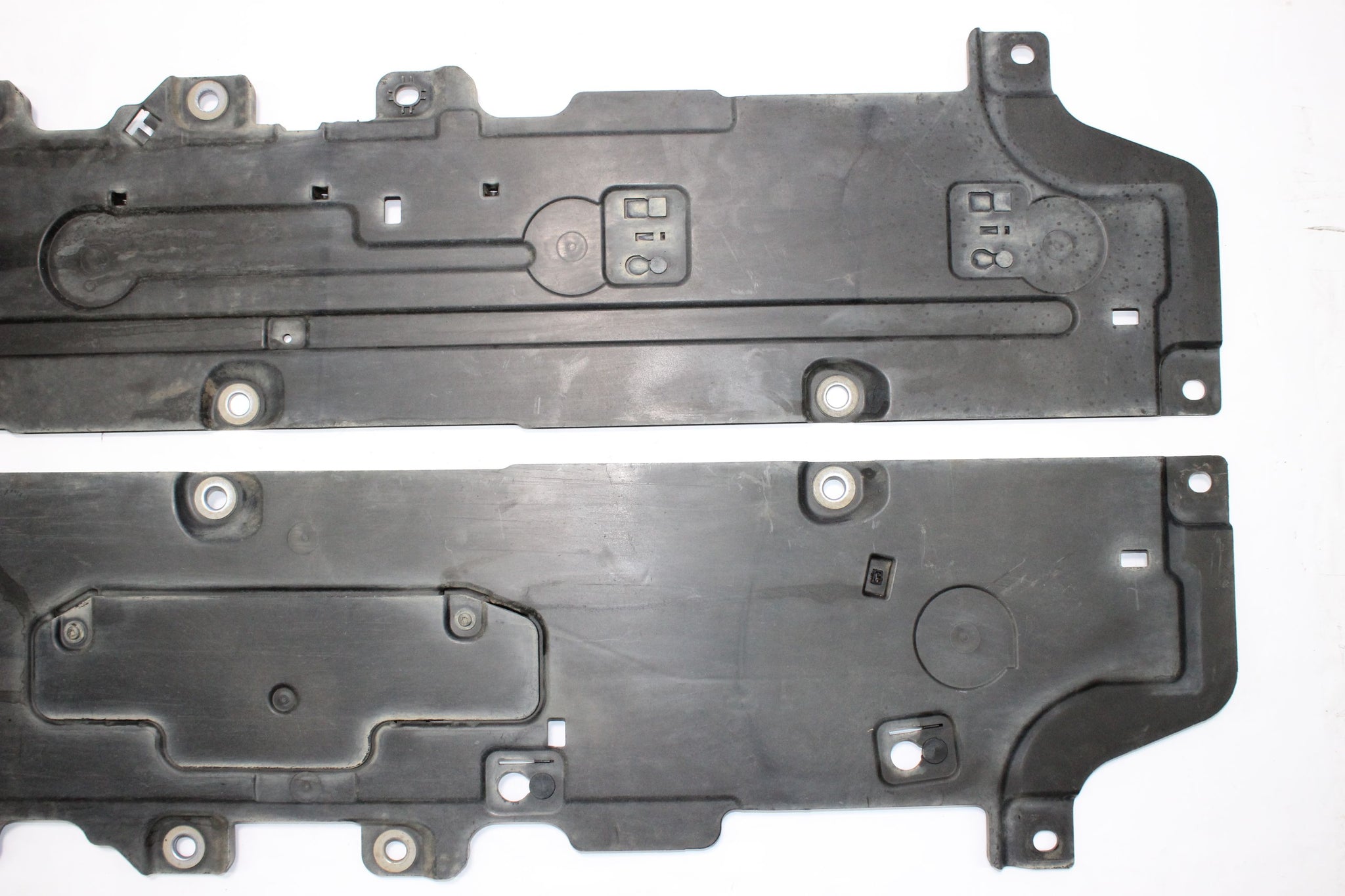 2015 VOLVO XC90 MK2 UNDERBODY COVERS UNDERTRAY PAIR 31383649 31353841