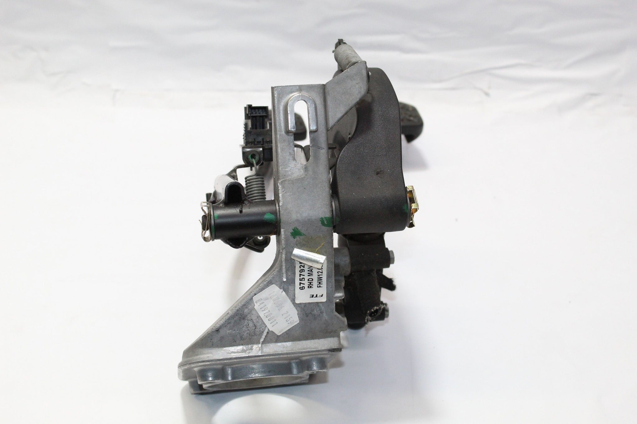 2006 BMW Z4 2.0 Brake Pedal and Clutch Pedal Box 2229128