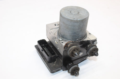 2014 AUDI A5 2.0 ABS pump 8K0907379CN