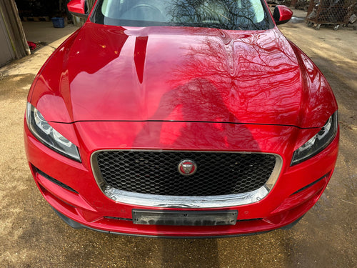 2017 JAGUAR F PACE BONNET