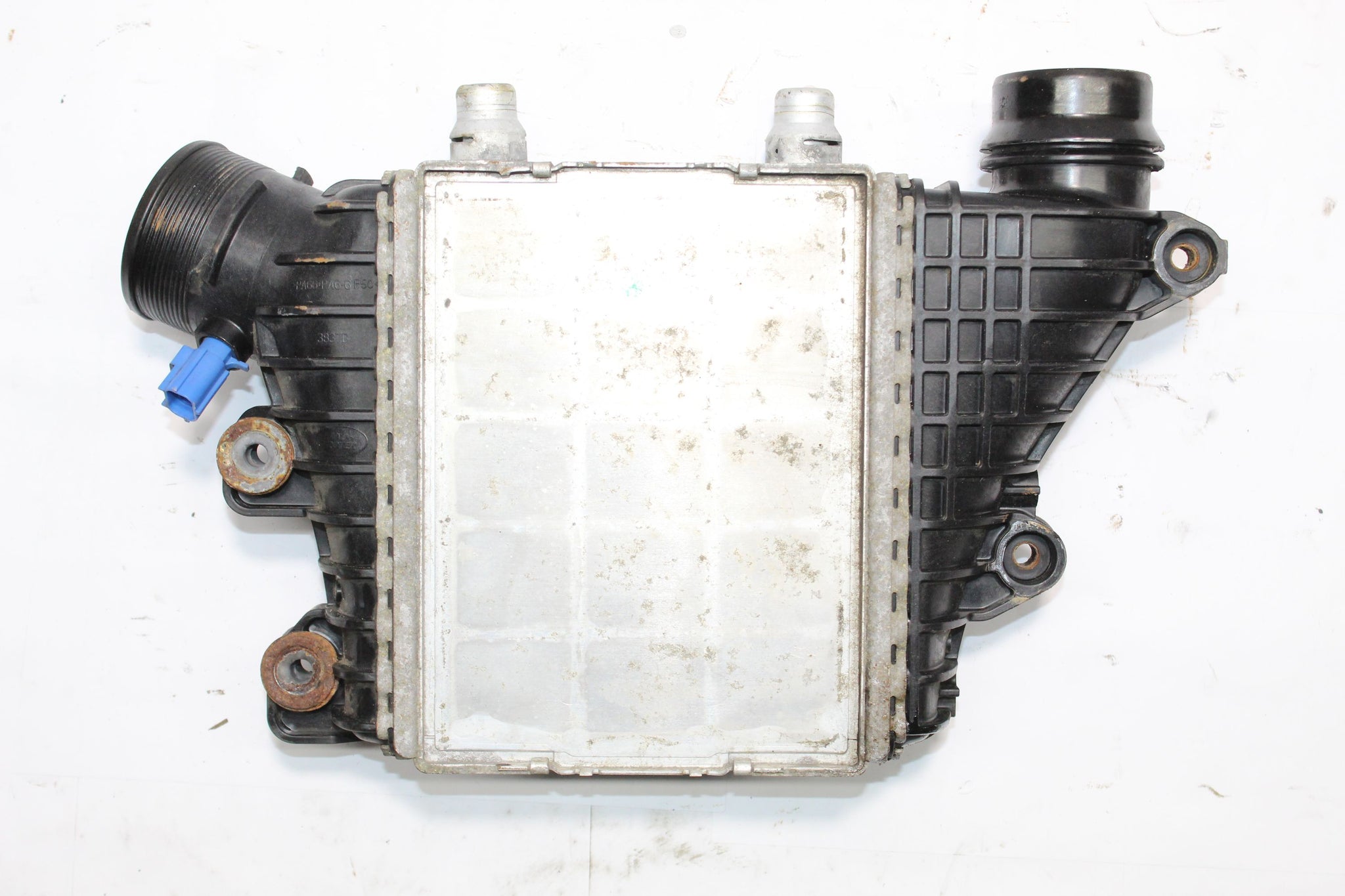 2016 RANGE ROVER EVOQUE 2.0 Intercooler GJ32-9L440-AB