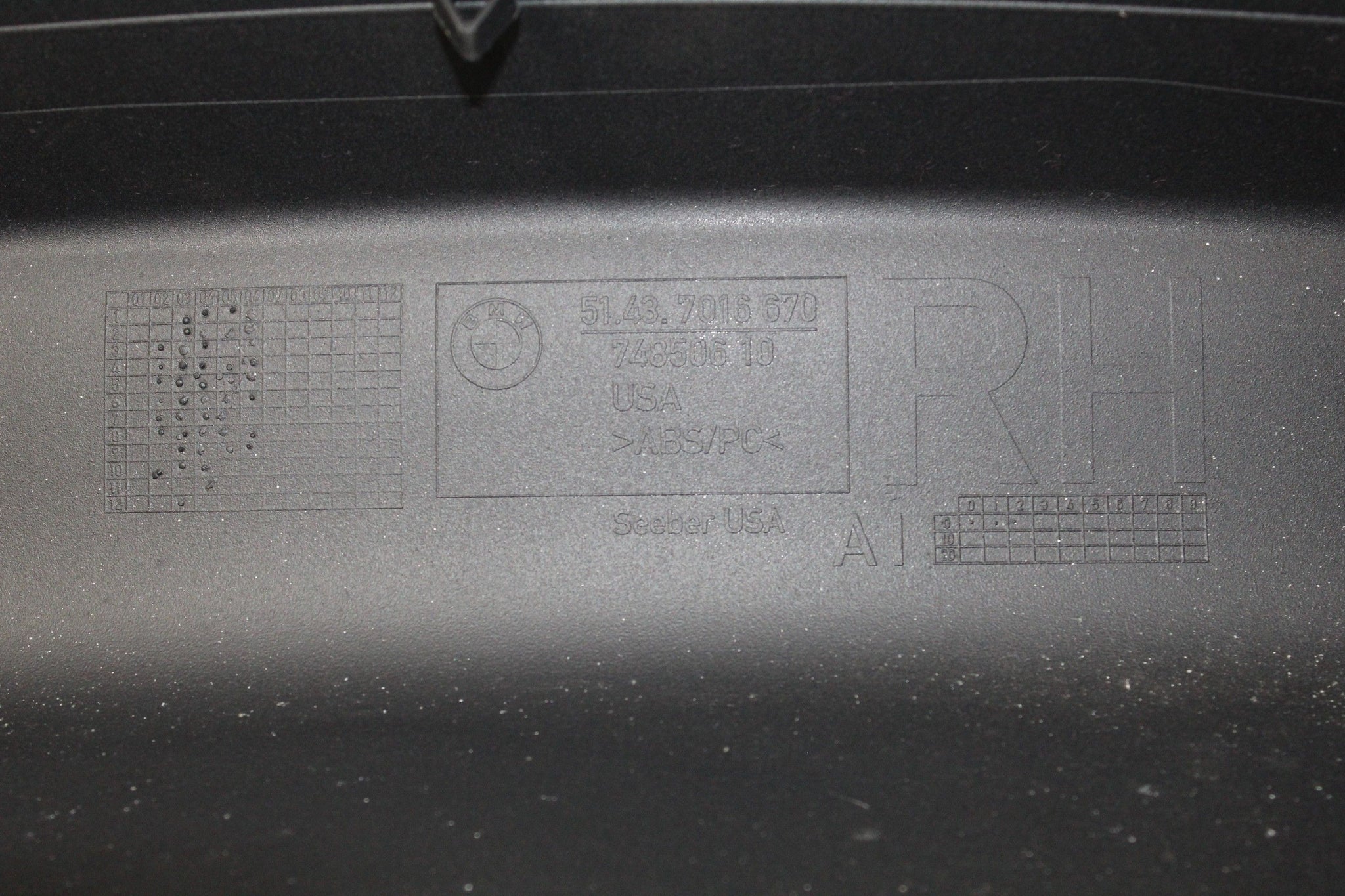 2006 BMW Z4 Storage Compartment Panel 7016670
