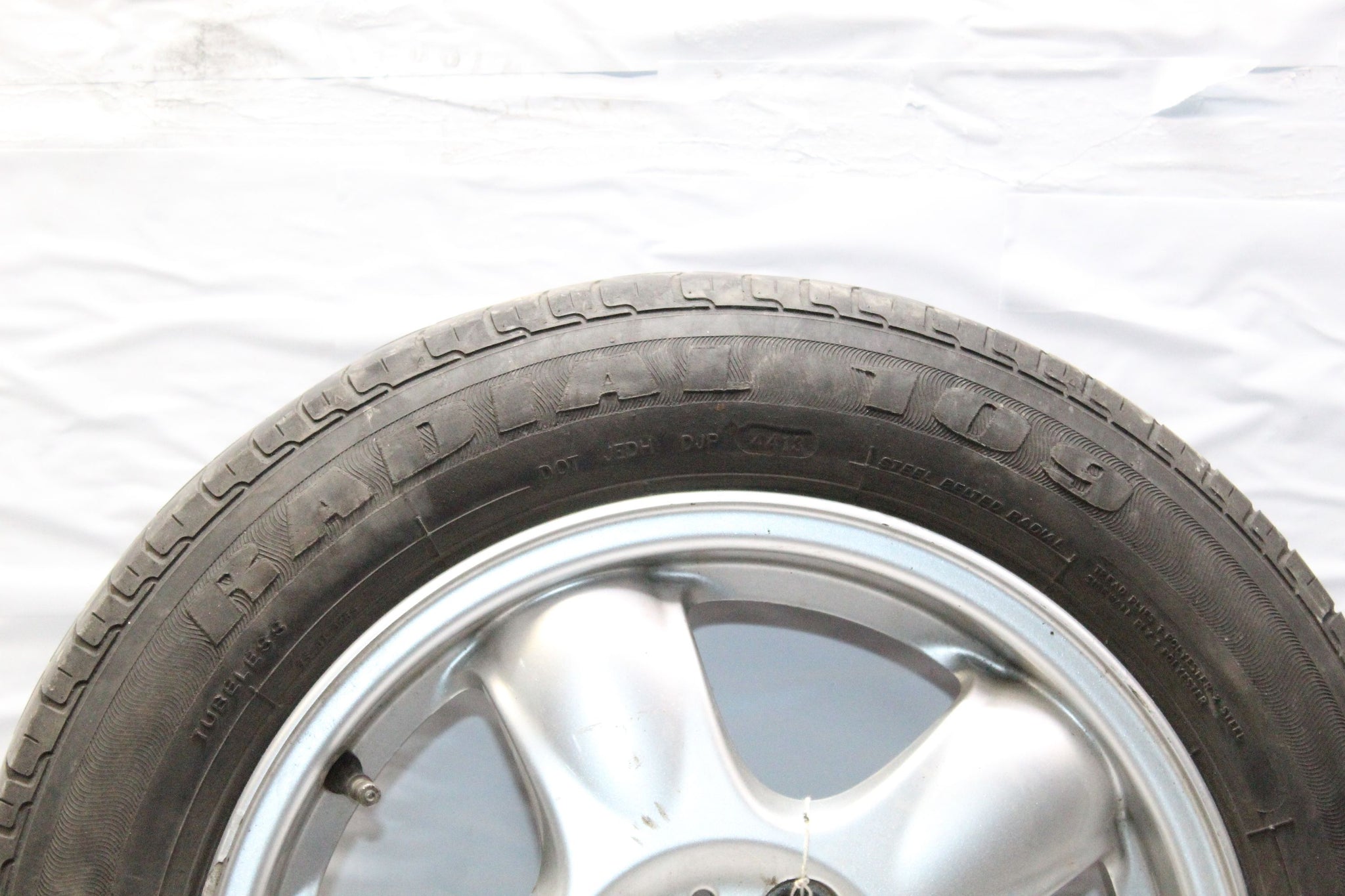 MINI COOPER R55 R56 R57 ALLOY WHEEL WITH TYRE 175 / 65 R15 3.3MM
