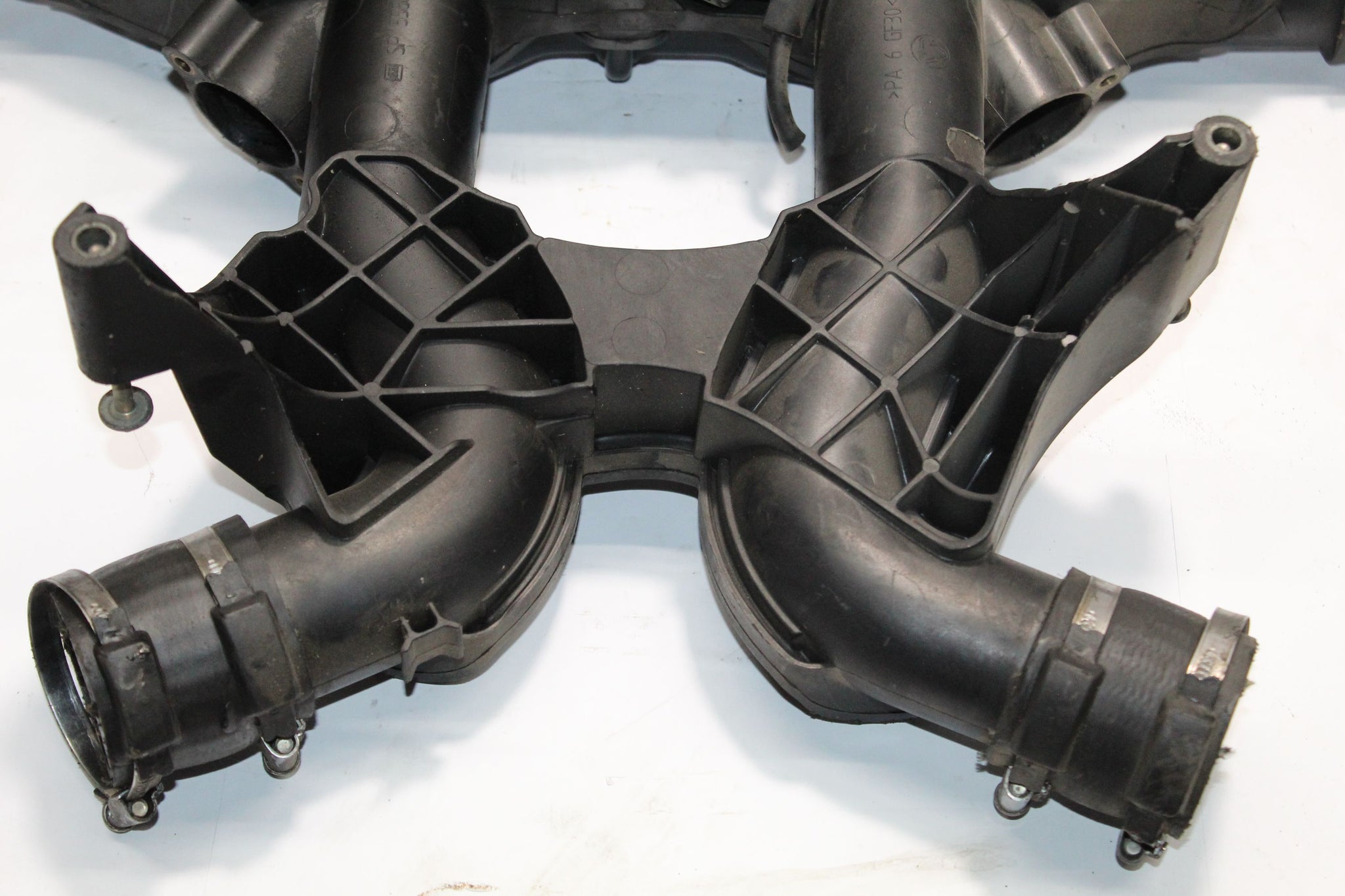 2008 RANGE ROVER VOGUE 3.6 AIR INTAKE INLET MANIFOLD 6H4Q-6K770-DB