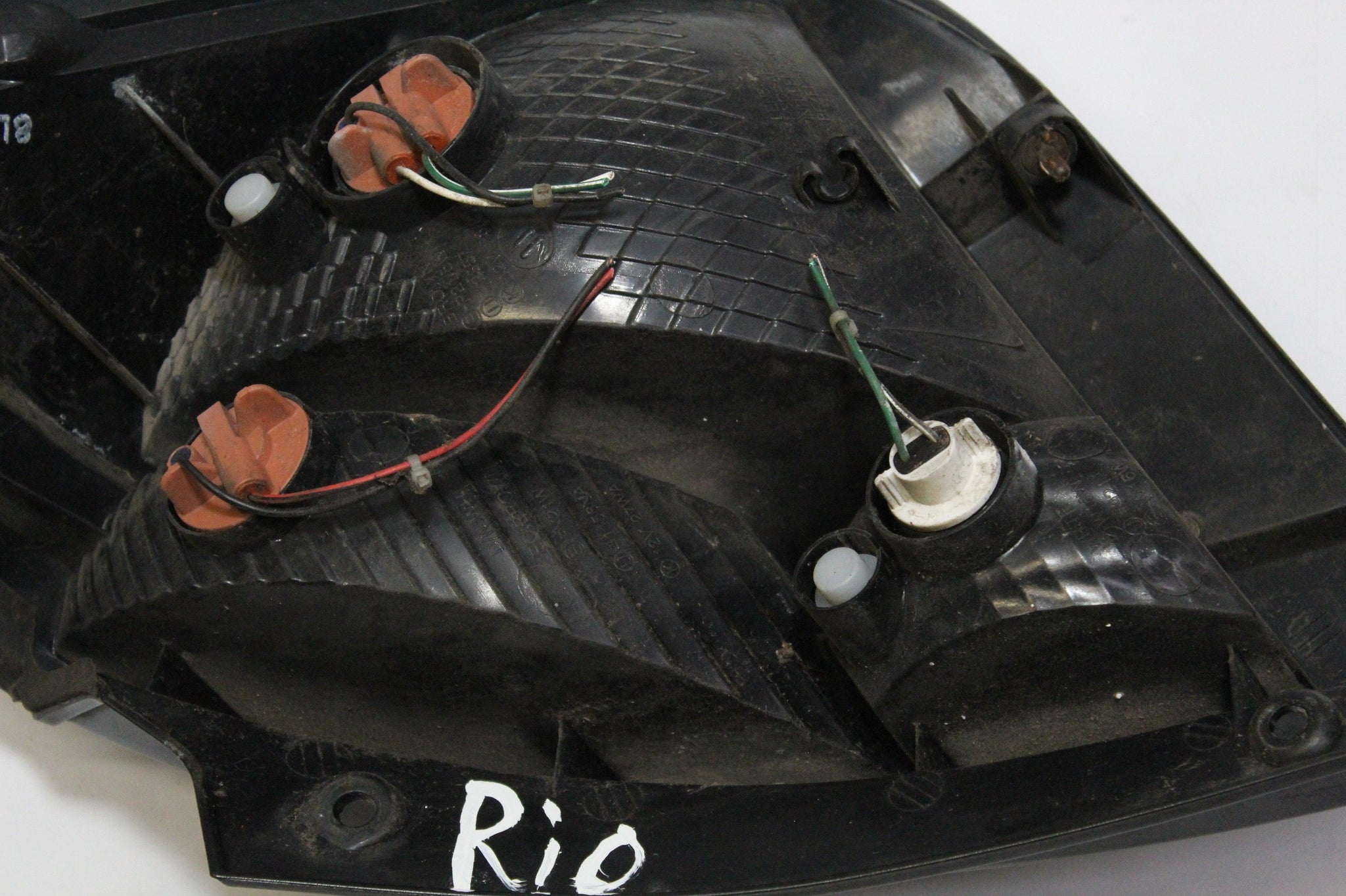 2009 KIA RIO Left side Rear Tail Light