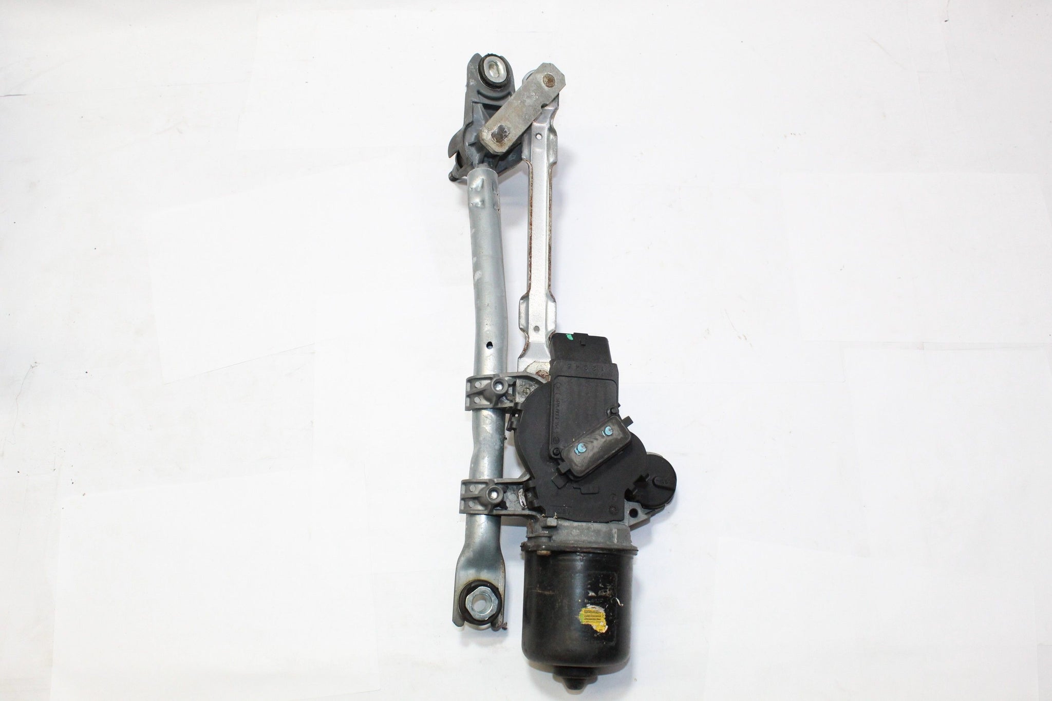 2011 PEUGEOT 107  Front Wiper Motor Linkage