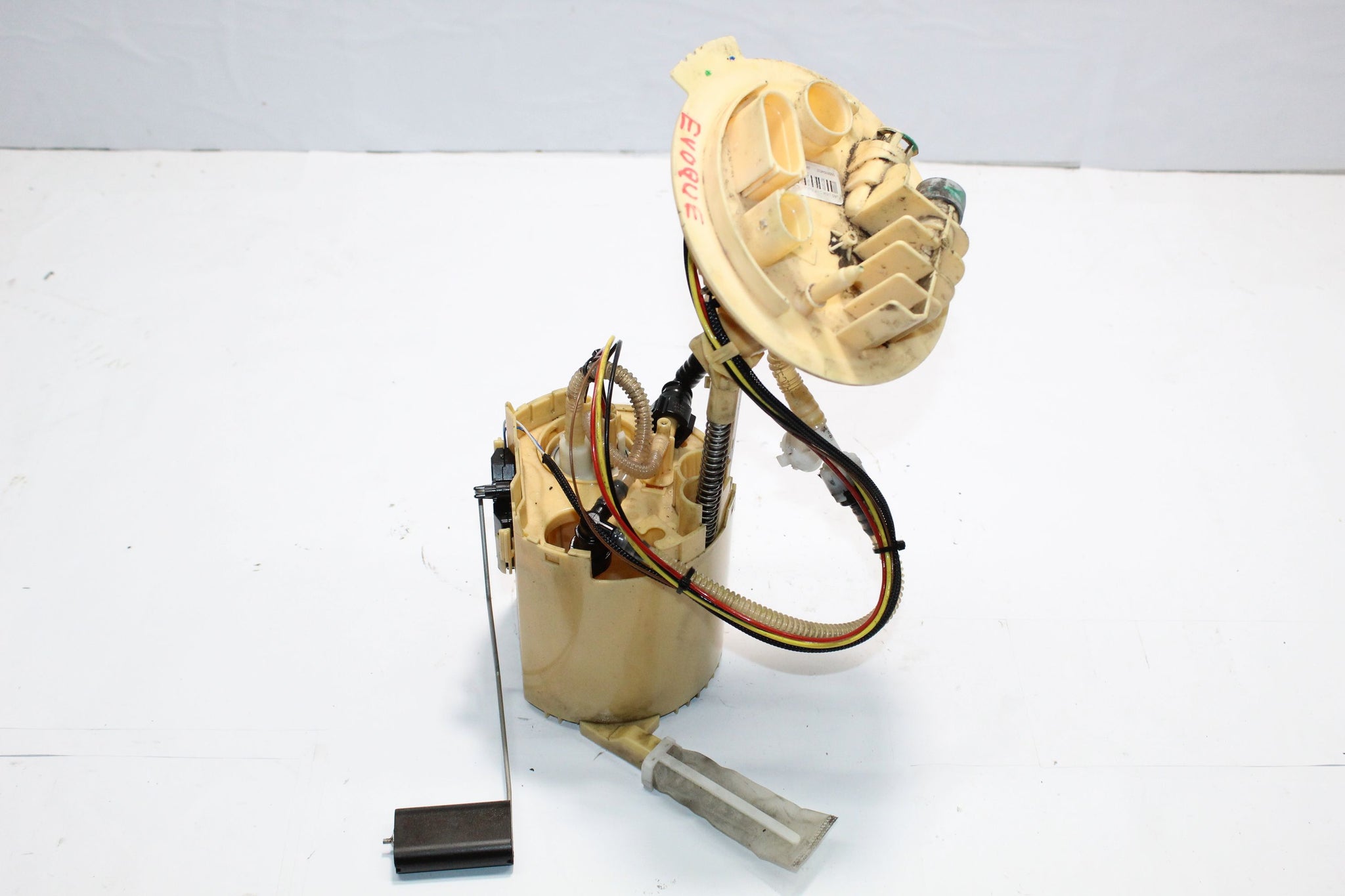 2015 RANGE ROVER EVOQUE 2.0 Fuel Pump Sender unit GJ32-9H307-EA