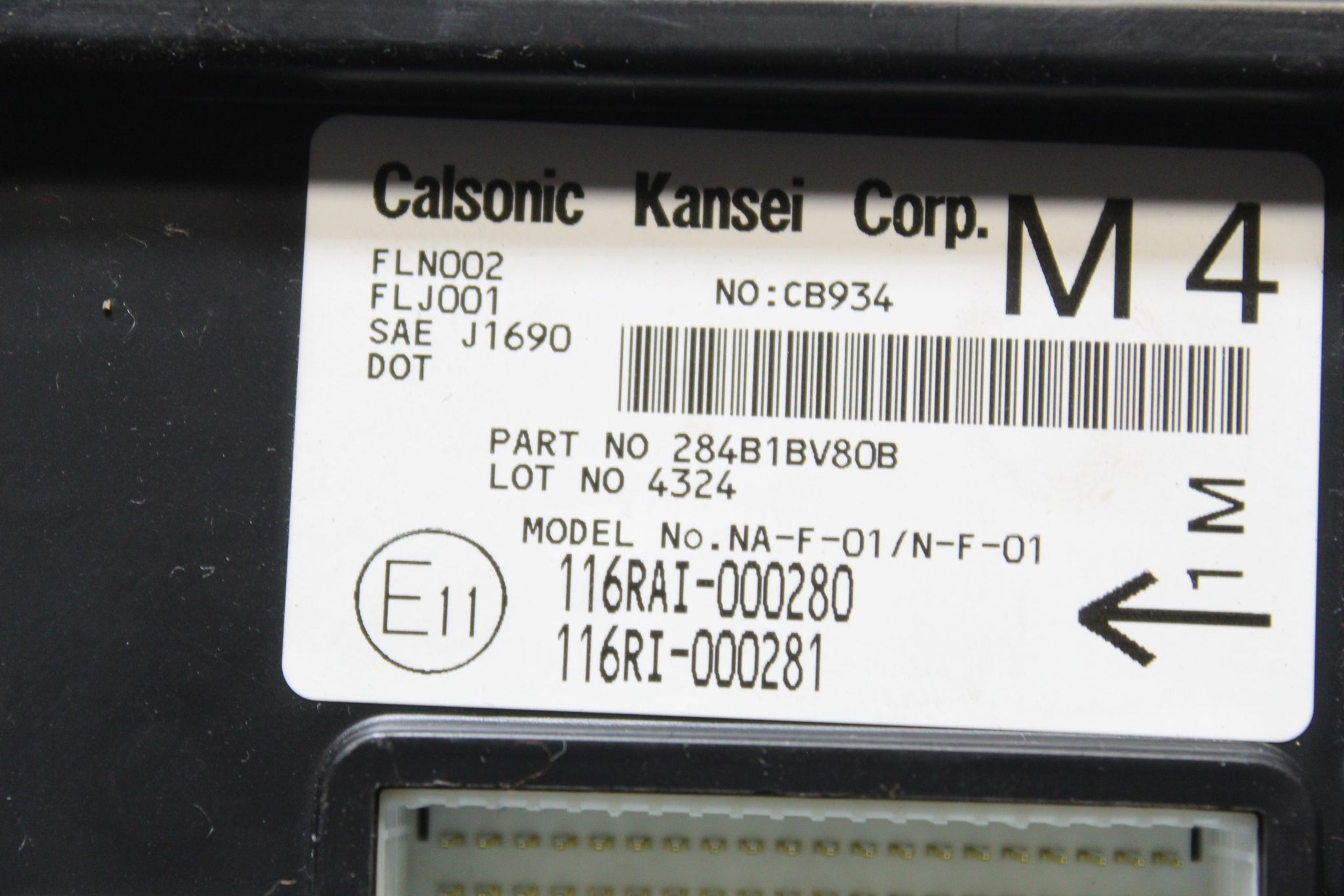 2014 NISSAN JUKE F15 1.2 Body Control Module BCM 284B1BV80B