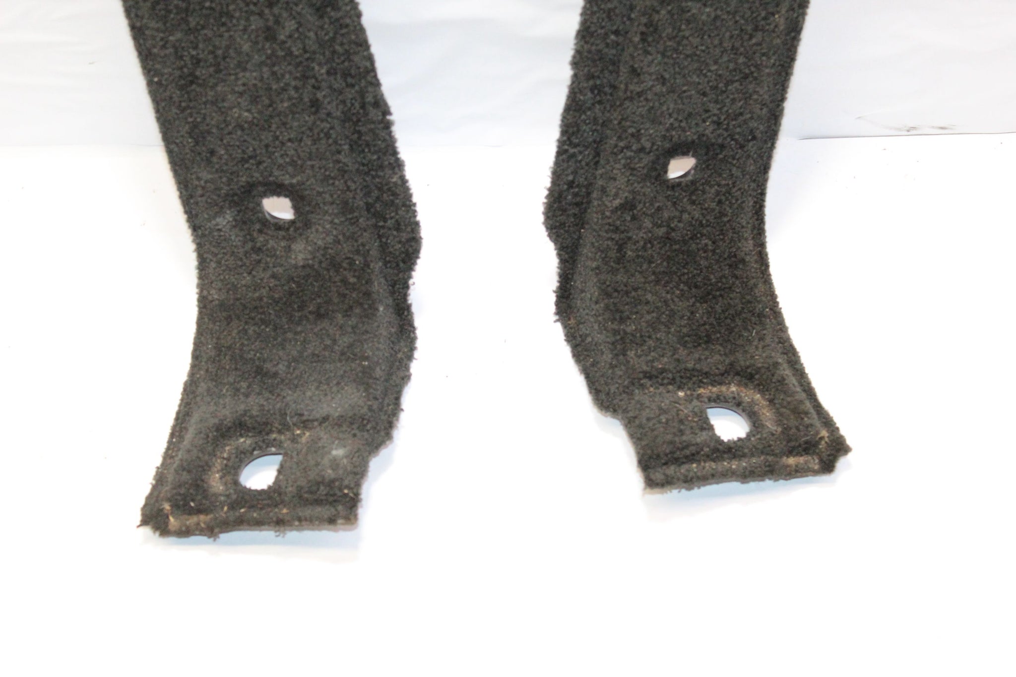 2010 RANGE ROVER VOGUE L322 BOOT CARPET TRIM PANELS (PAIR)