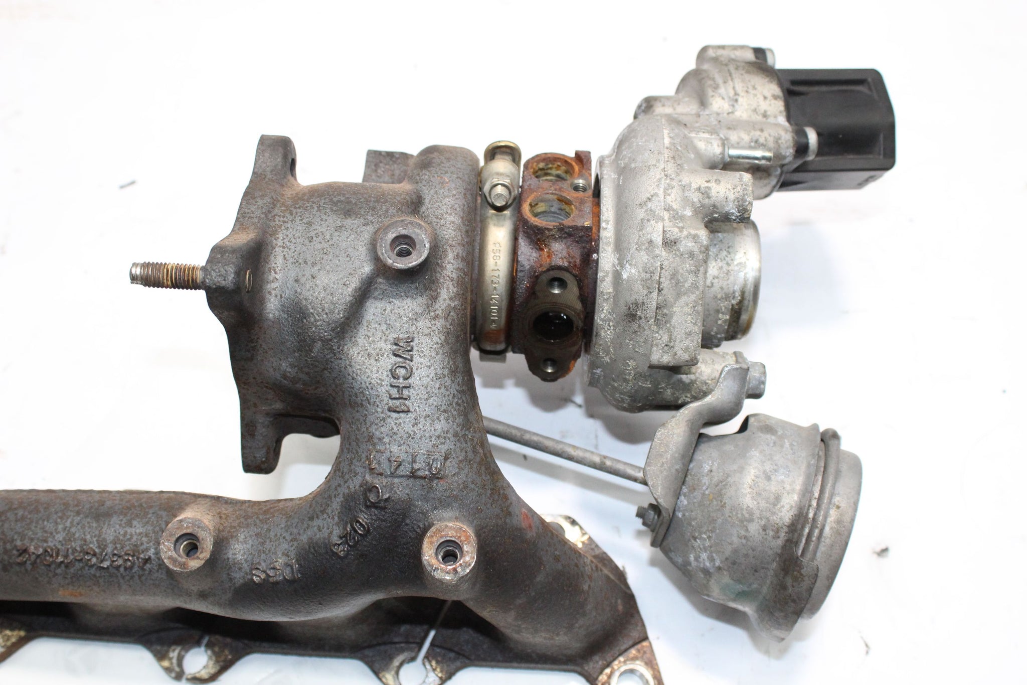 2011 AUDI A1 1.4 Turbo Turbocharger with Manifold 03C145702C