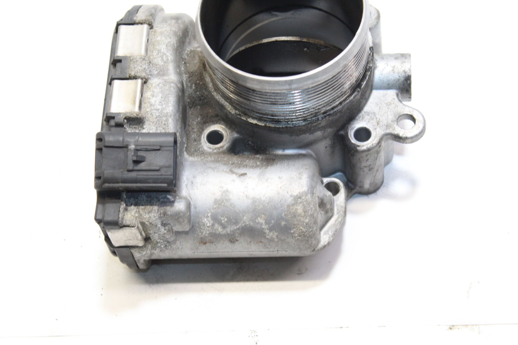 2015 LAND ROVER DISCOVERY SPORT 2.0 Throttle Body G4D3-9F991-AA