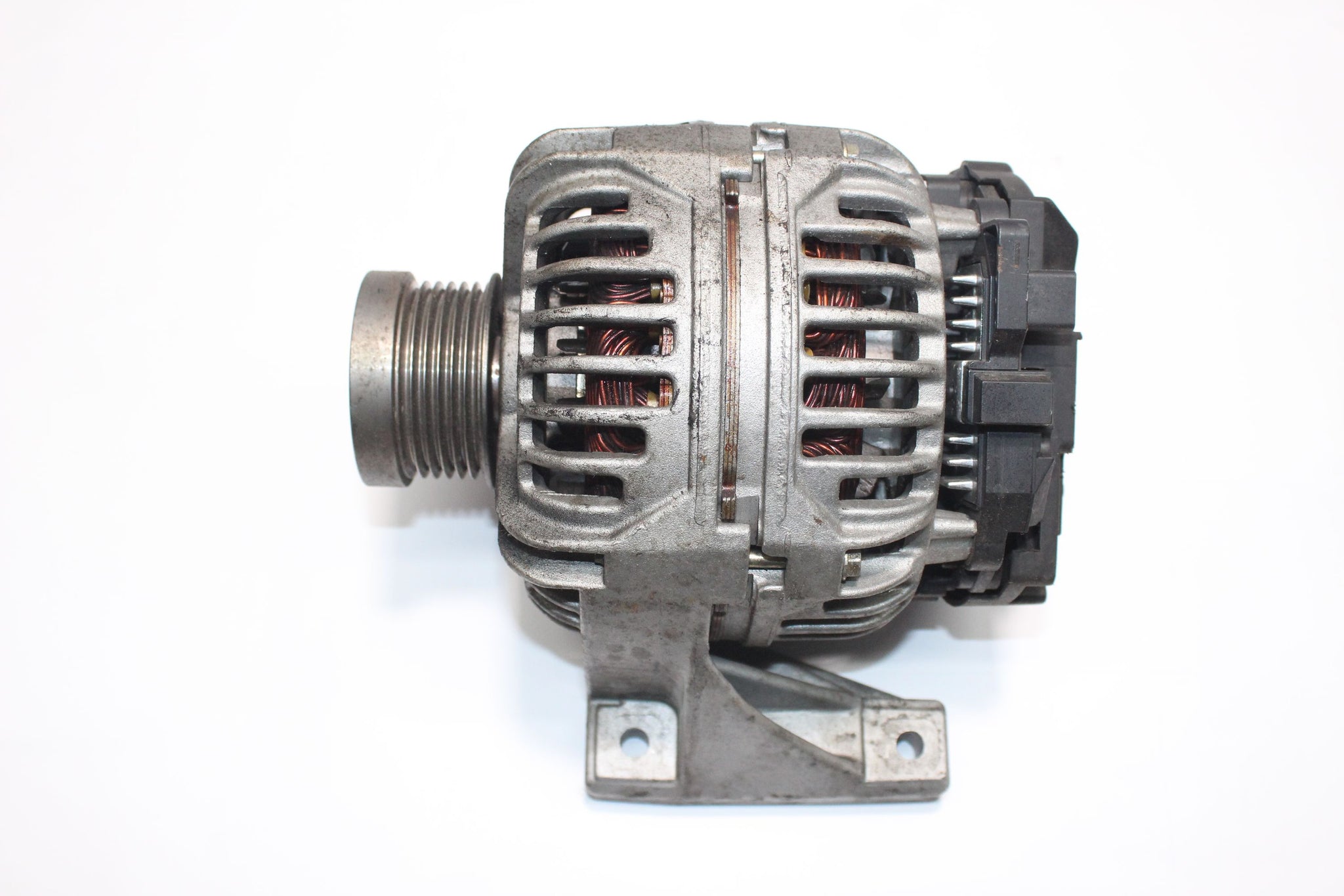 2010 VOLVO XC90 2.4 Diesel Alternator