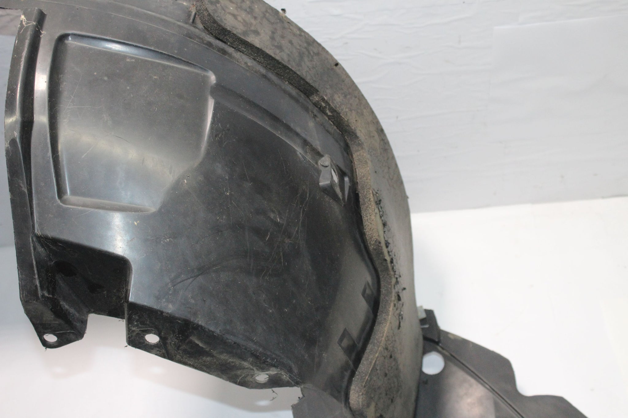 2012 NISSAN QASHQAI +2 Left side Front Splash Guard