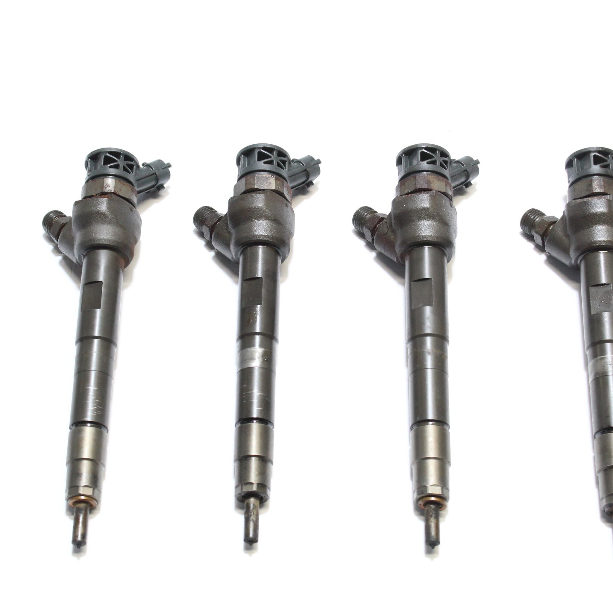 2017 JAGUAR F PACE 2.0 Diesel Fuel Injector G4D3-12A378 set of 4