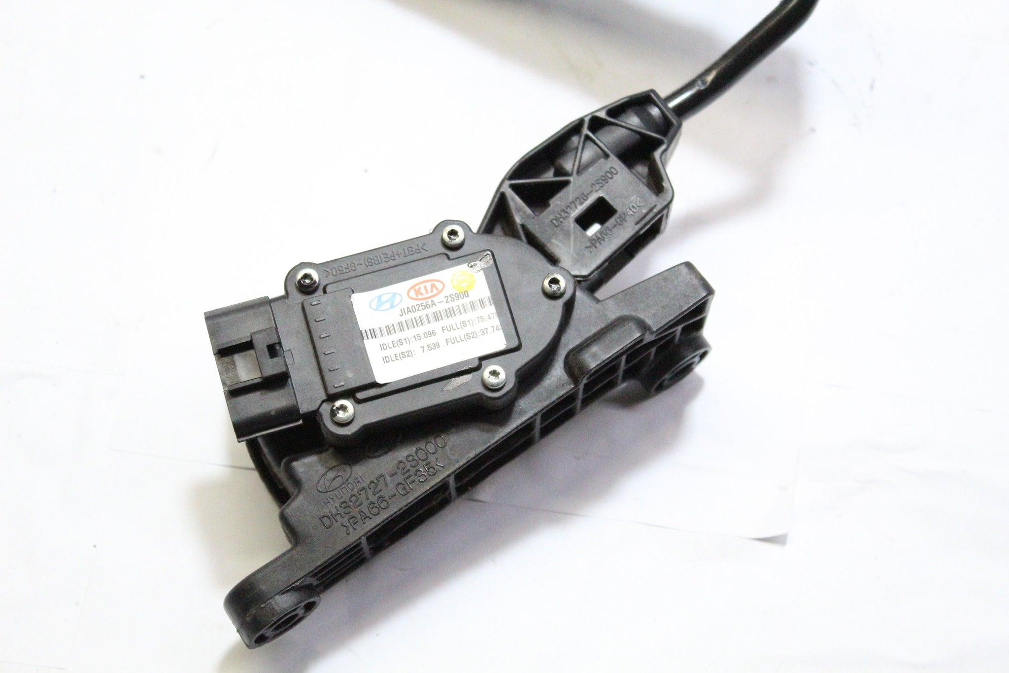 2014 KIA SPORTAGE 1.6 Accelerator Pedal DH327272S000