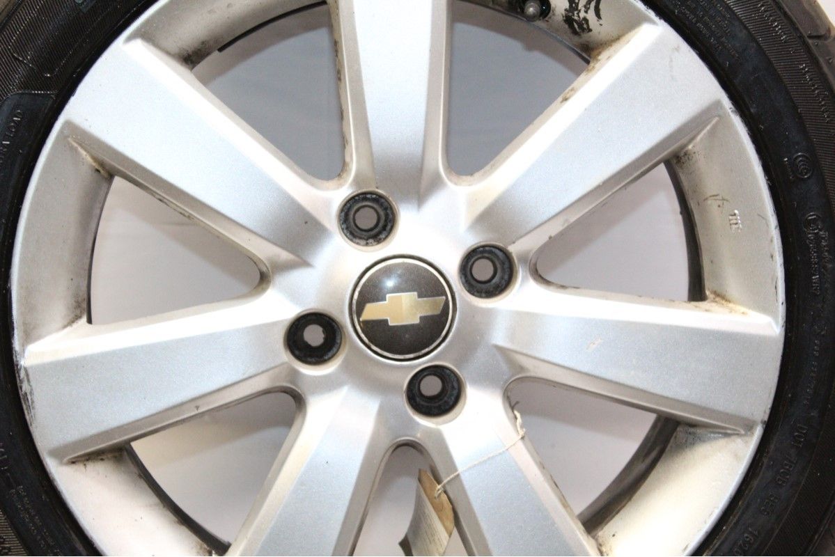 Chevrolet Cruze Alloy Wheel With Tyre  17" Inch