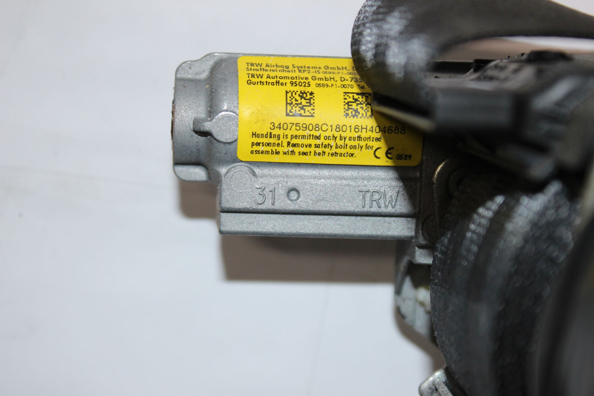 2018 CITROEN C4 CACTUS Left side Front Seal Belt