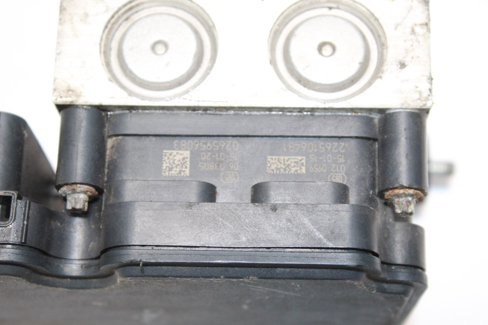 47676115