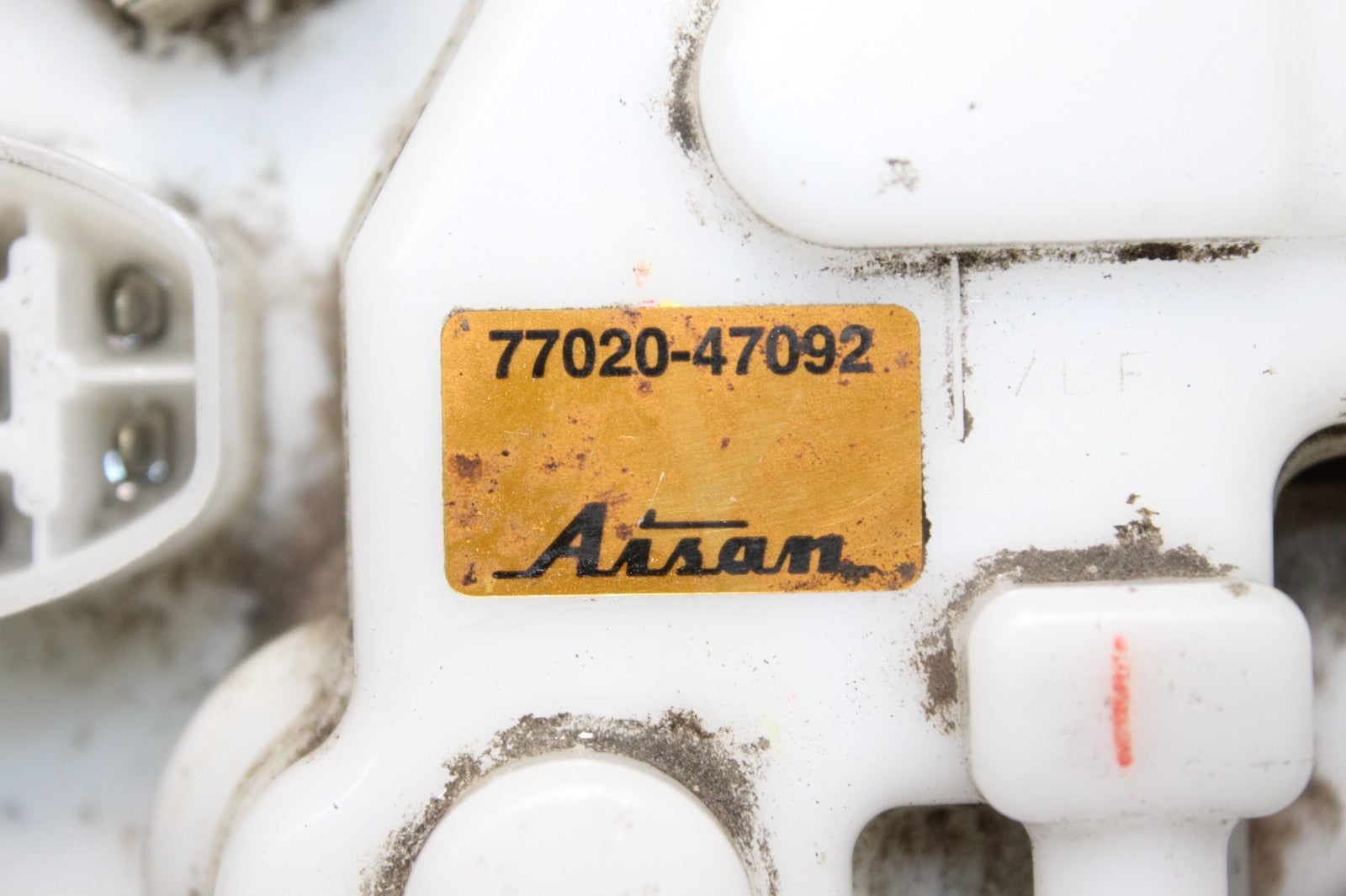 47741319