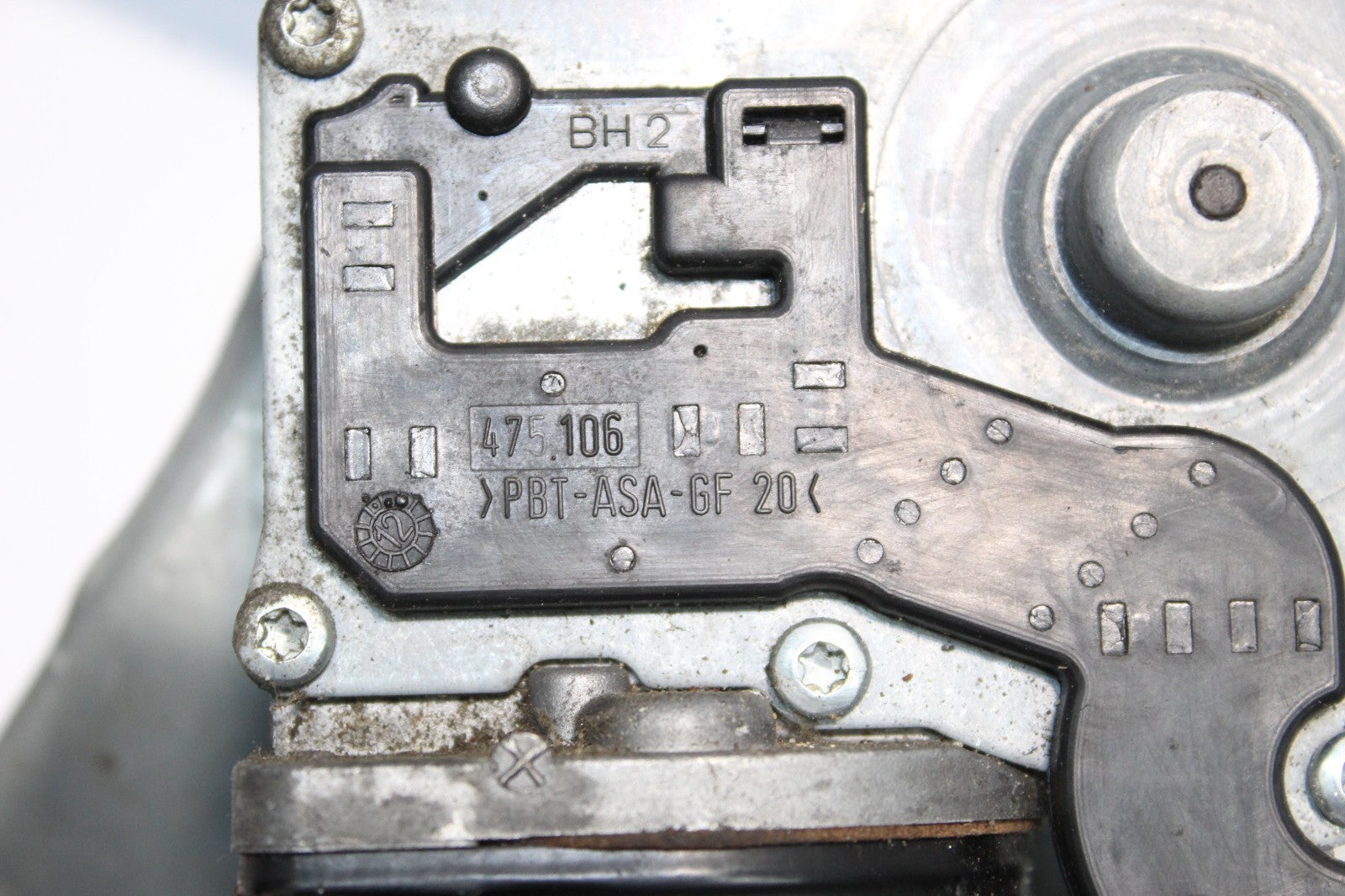 47676380