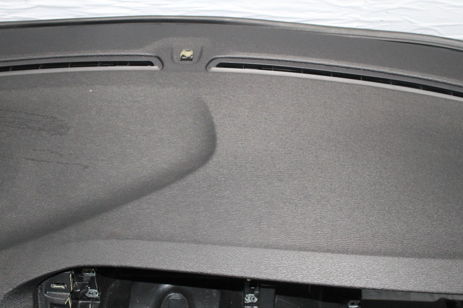 47320600