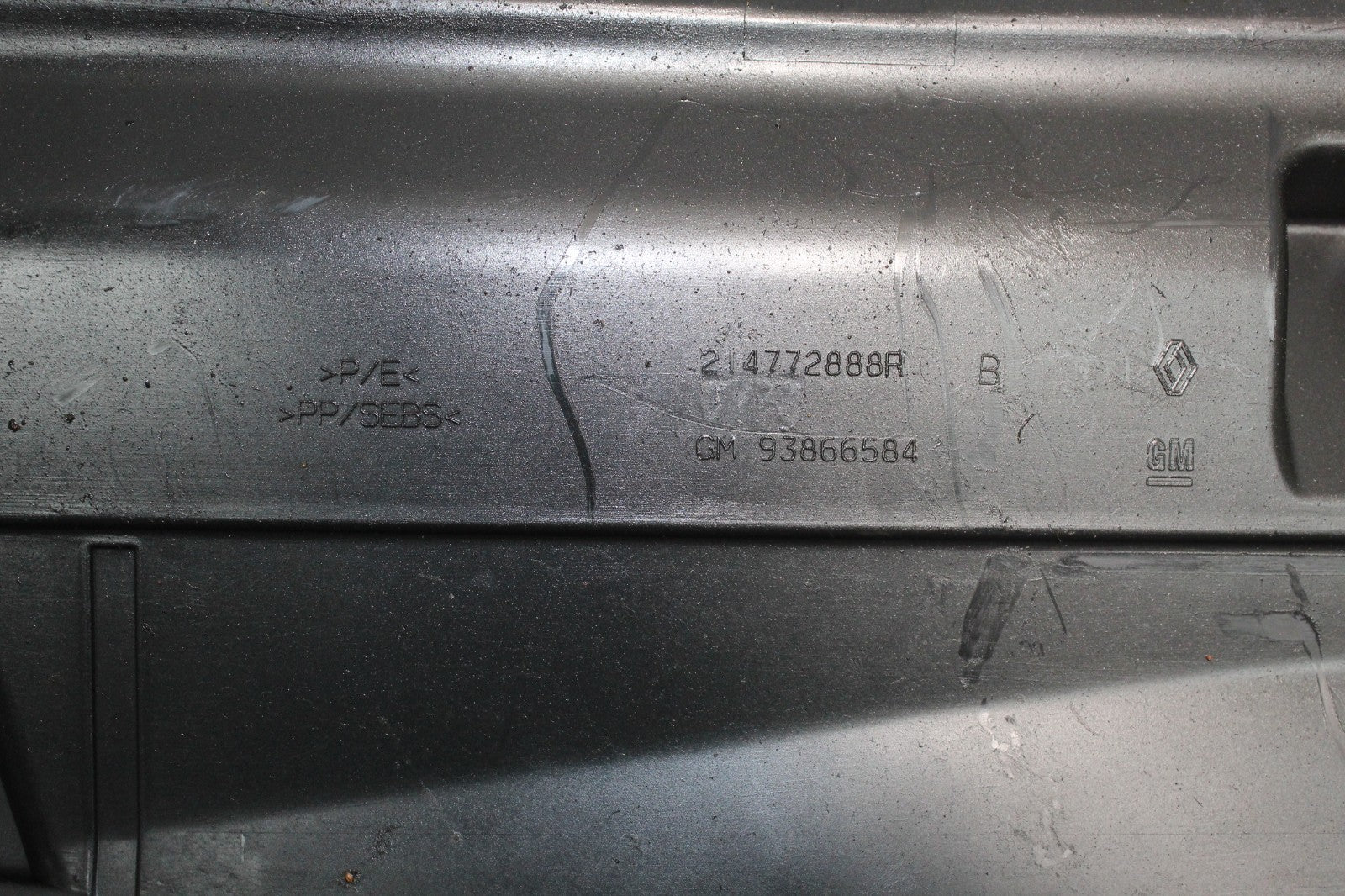 47675092