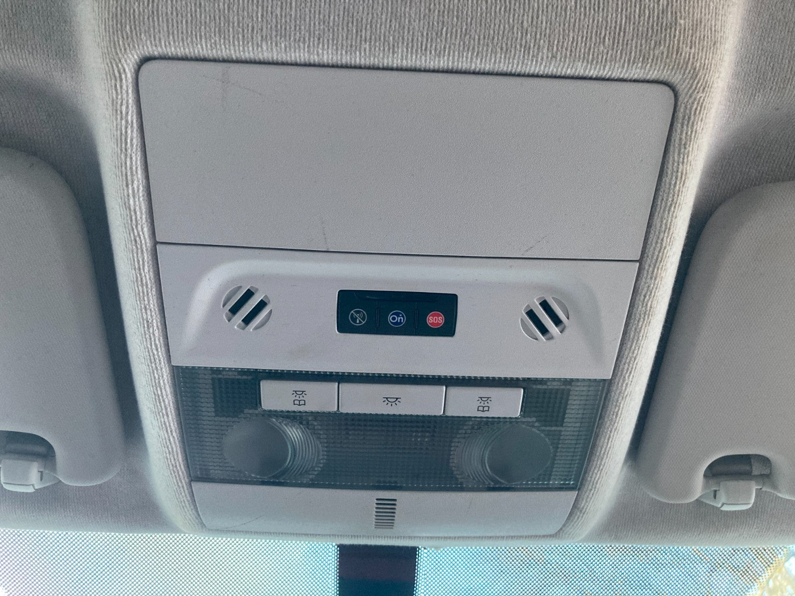 47675927