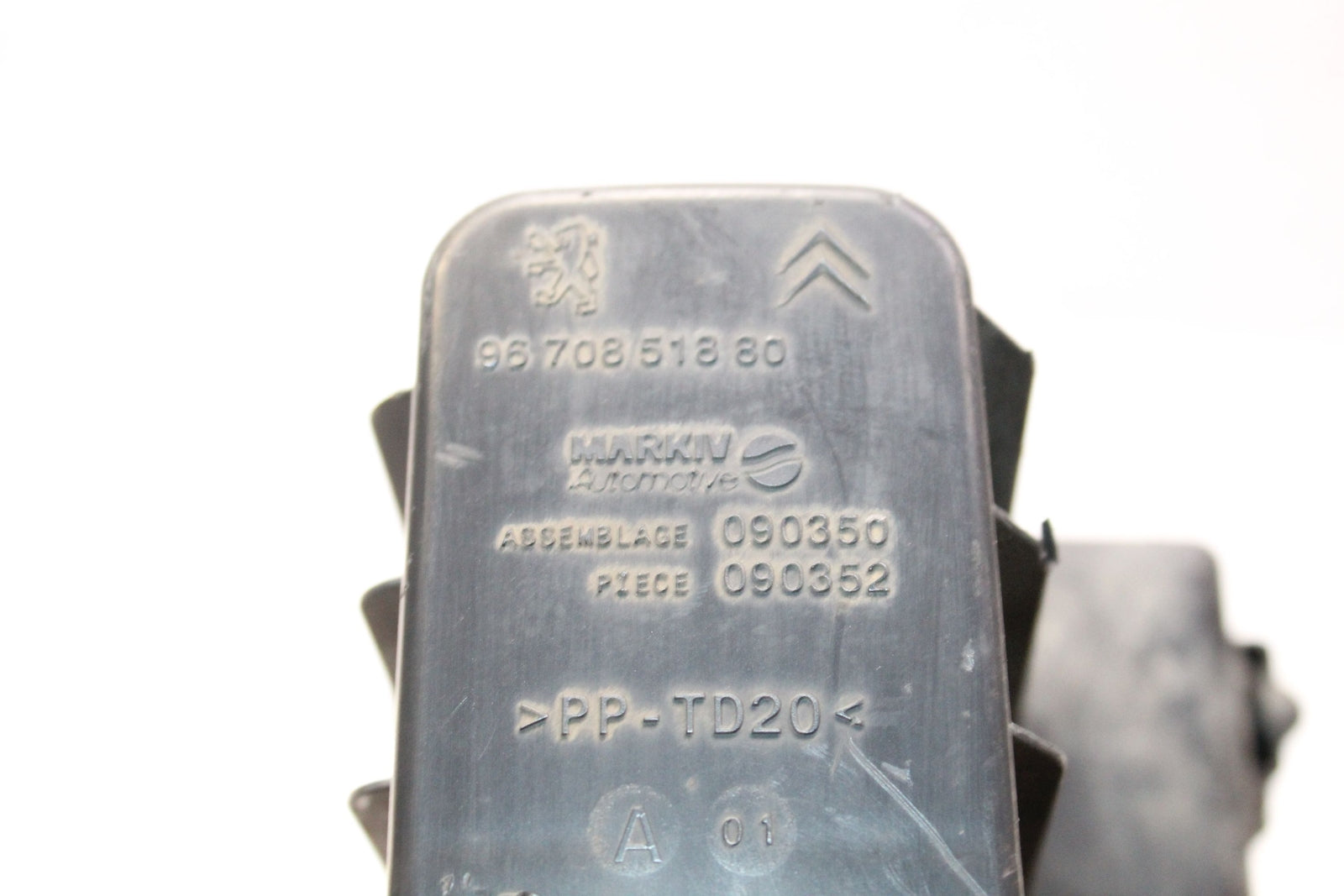 47671601