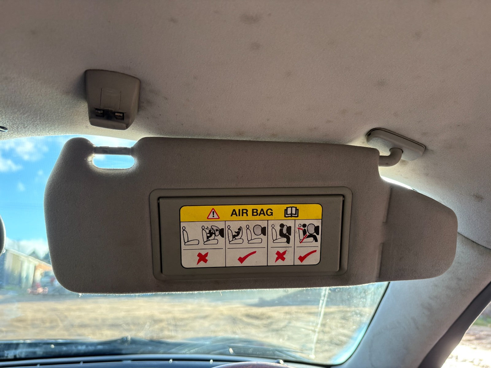47675585