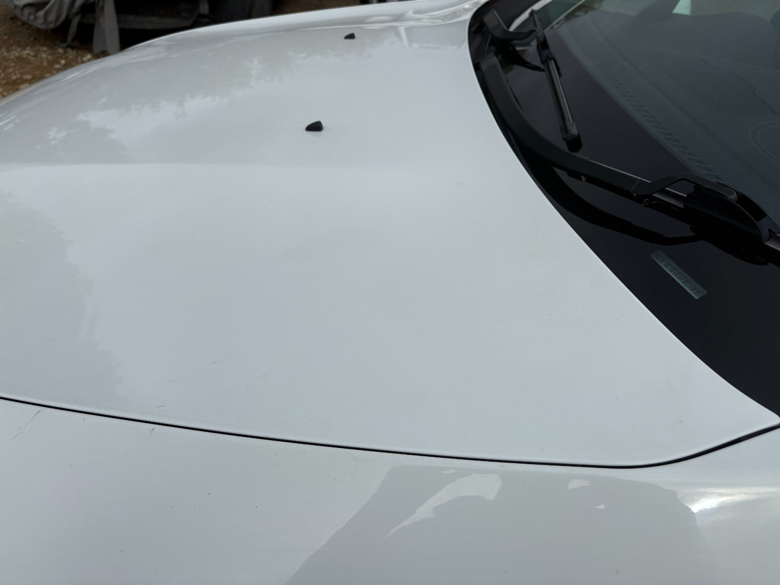 47676186