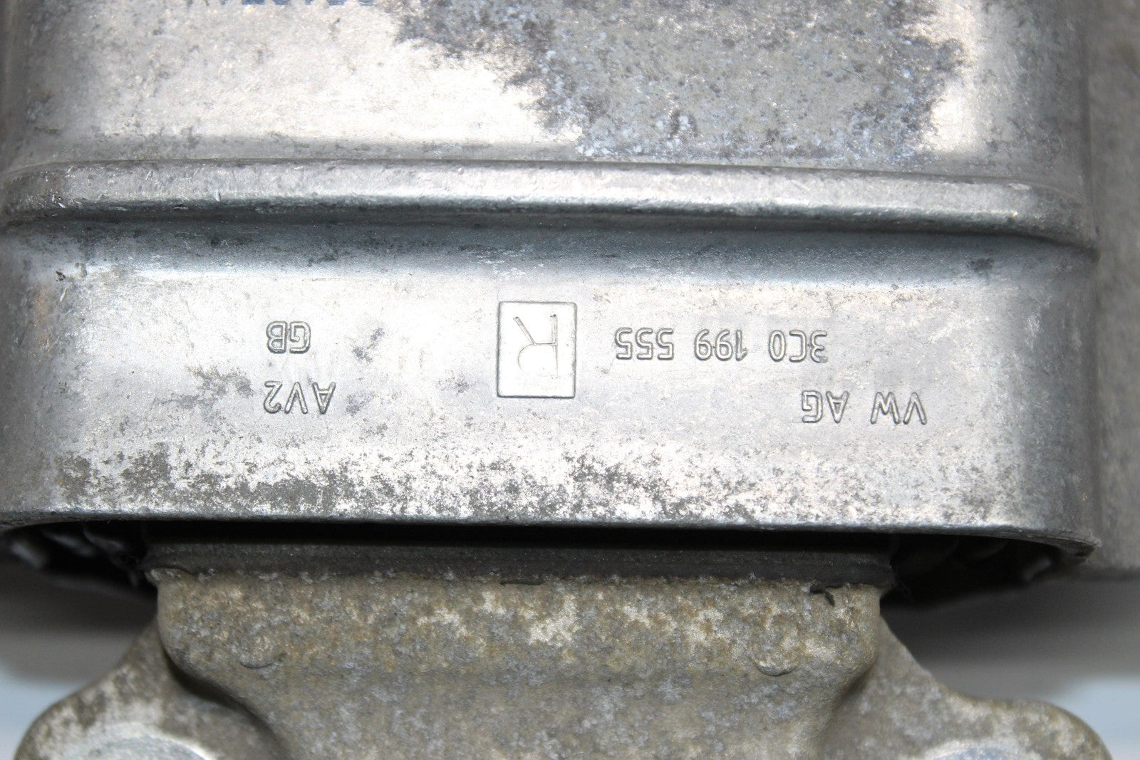 47522631