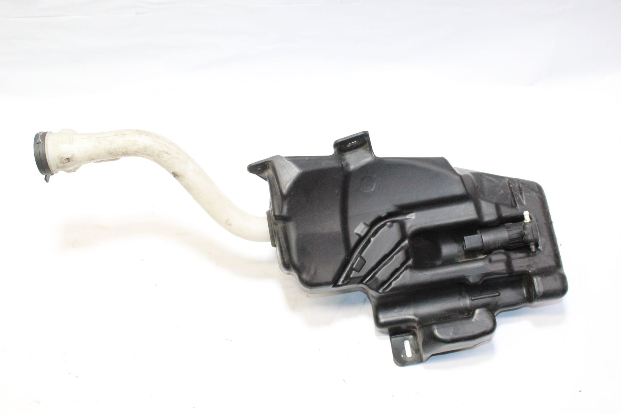 2013 Chevrolet Orlando Windscreen Washer Bottle Pump 13260590