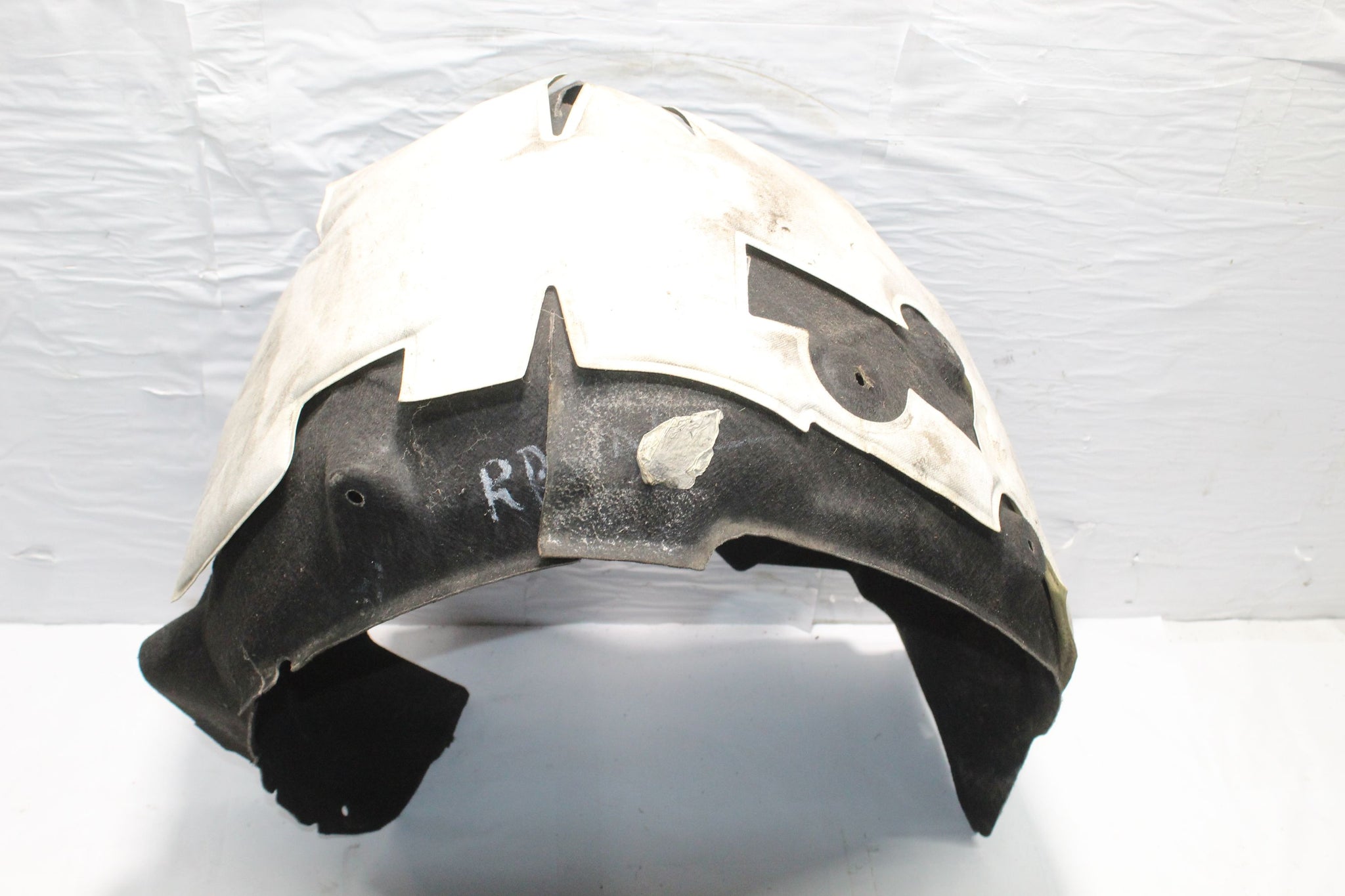 2014 RANGE ROVER VOGUE L405 Right side Rear Splash Guard