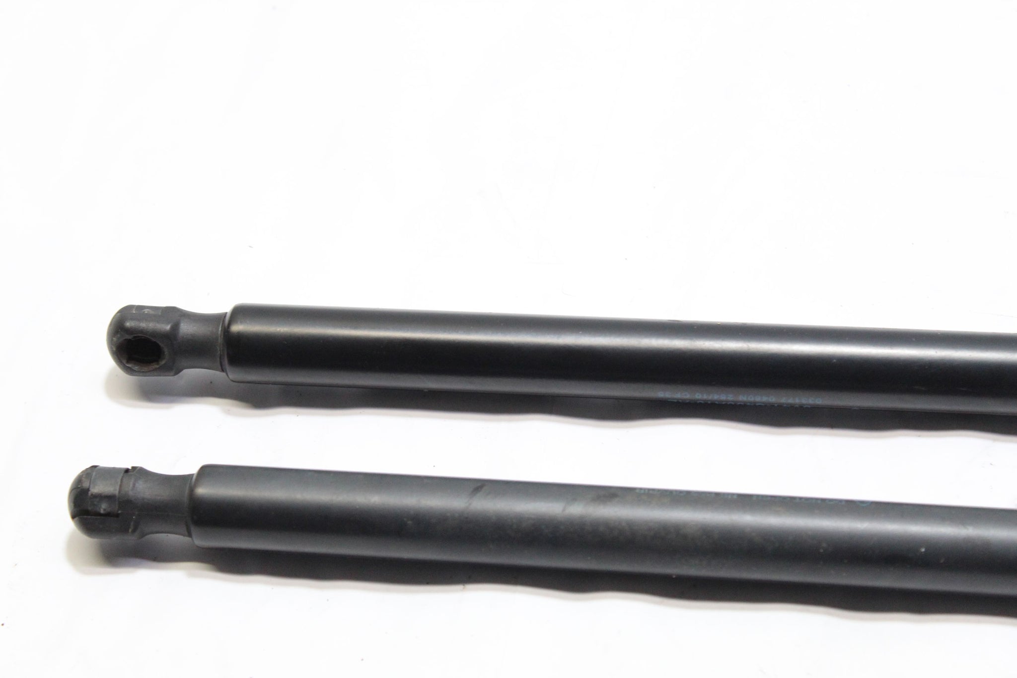 2010 FORD KUGA Tailgate Strut Pair