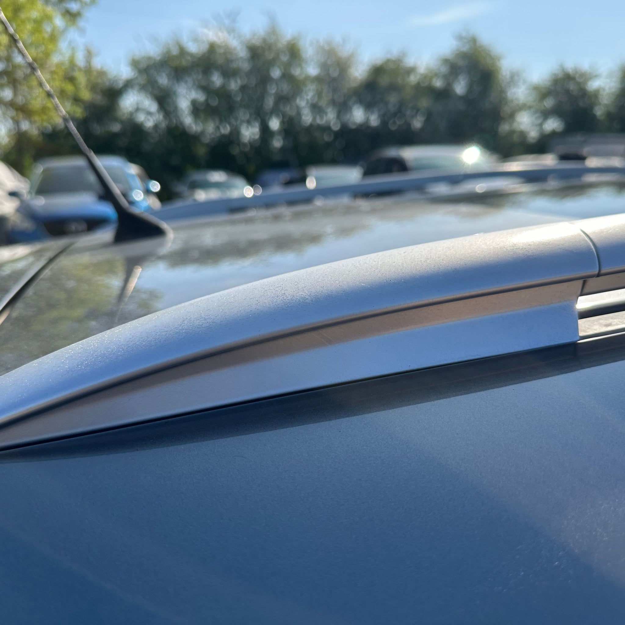 2015 NISSAN QASHQAI J11 ROOF RAILS WITH FIXINGS