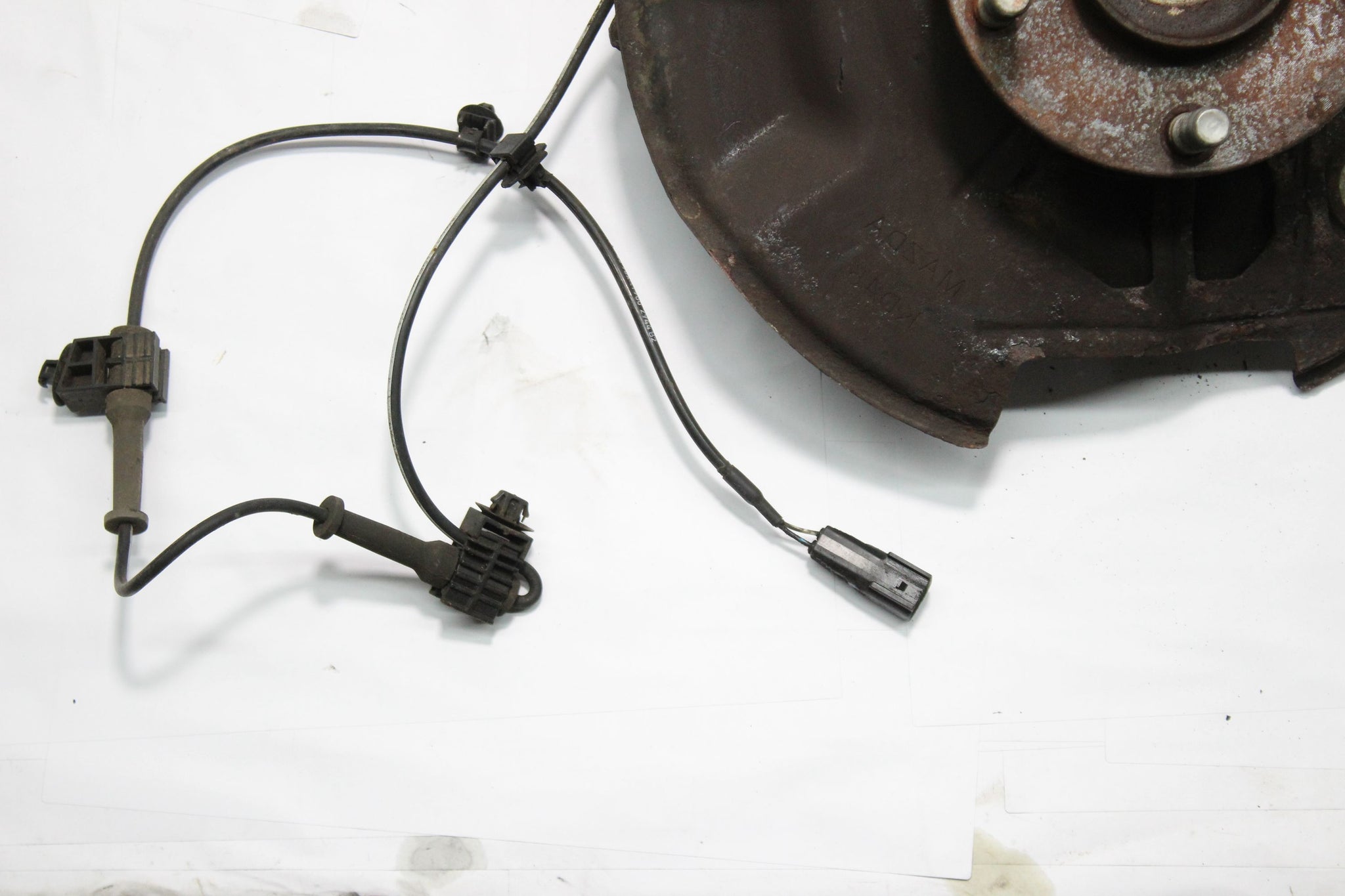 2015 MAZDA 6 2.2 Right side Front Wheel Hub