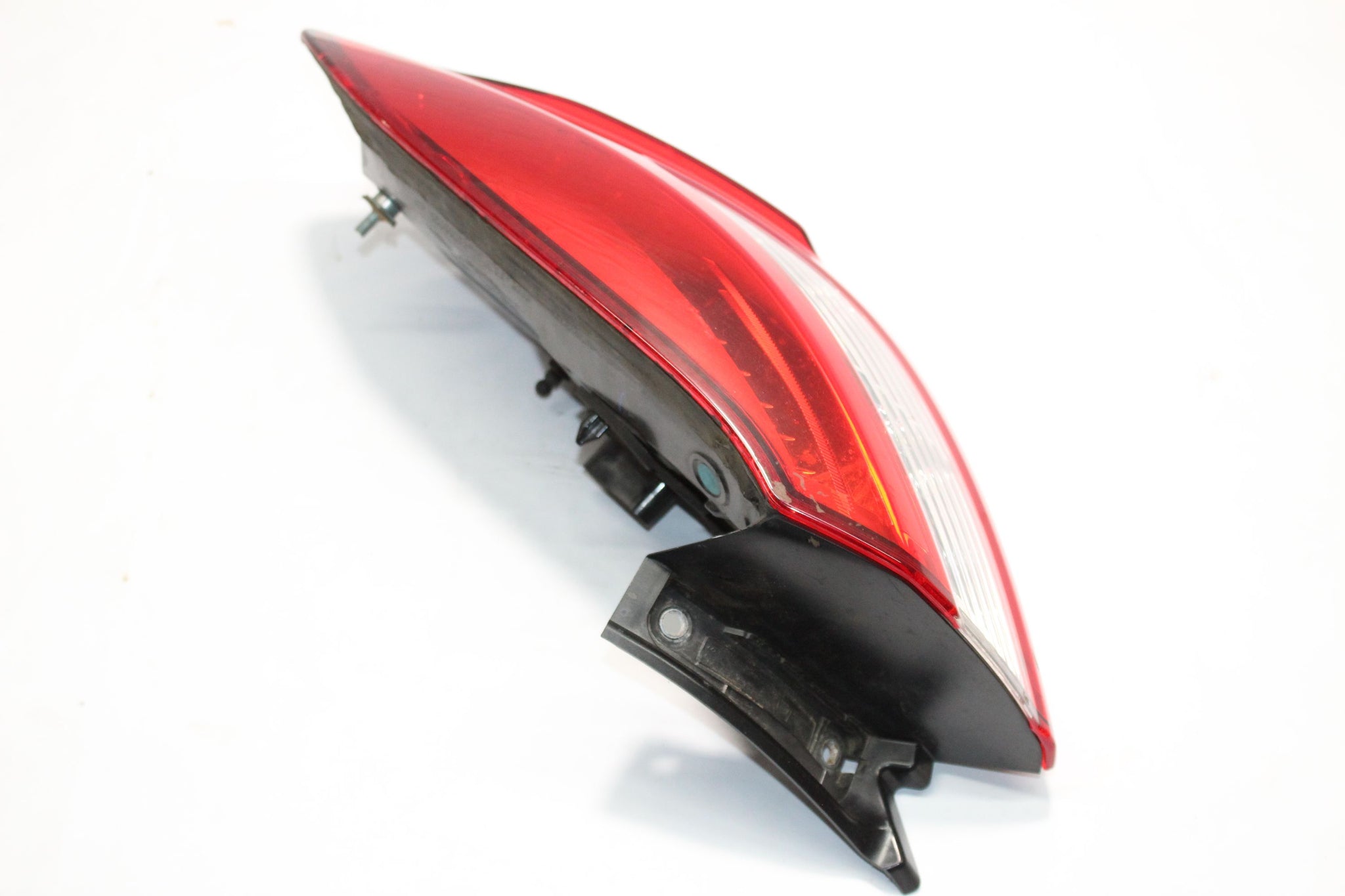 2016 MASERATI GHIBLI Right side Rear Tail Light 6700084840 (Repaired)
